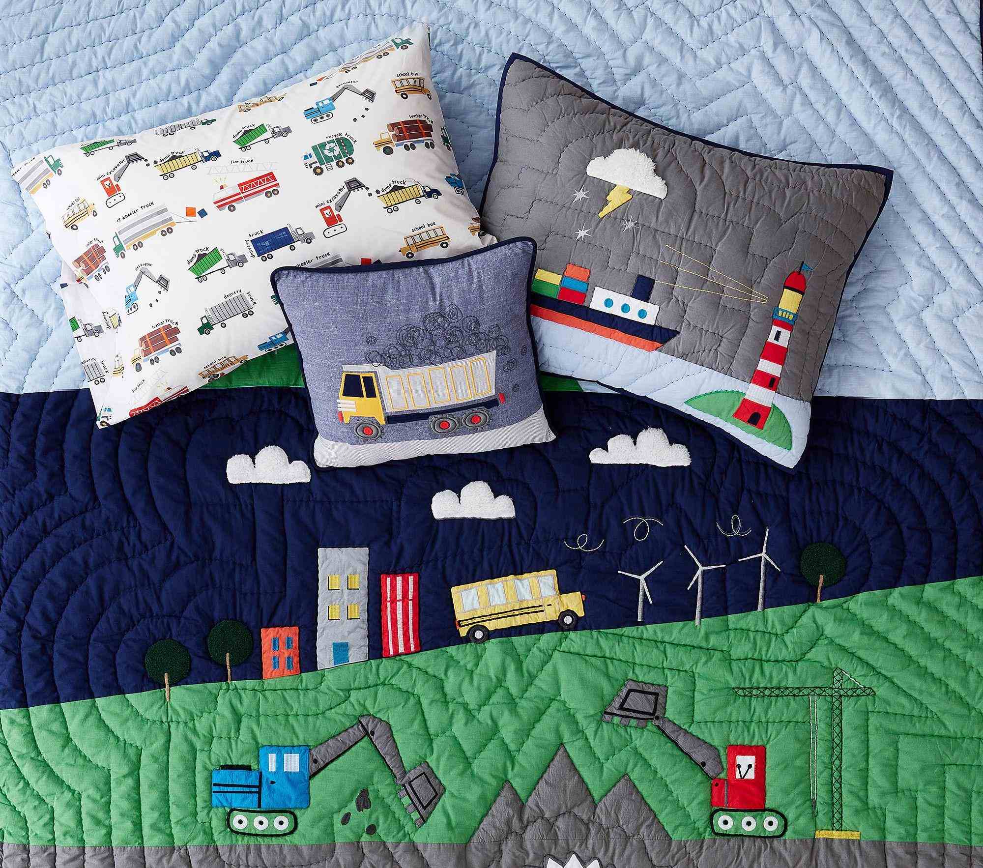 Big Adventure Quilt & Shams