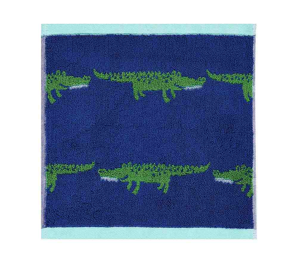 Alligator Jacquard Towel Collection