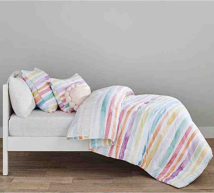 Kayla Stripe Bedding Look