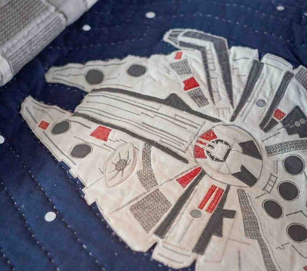 Star Wars Millennium Falcon Quilt and Standard Sham