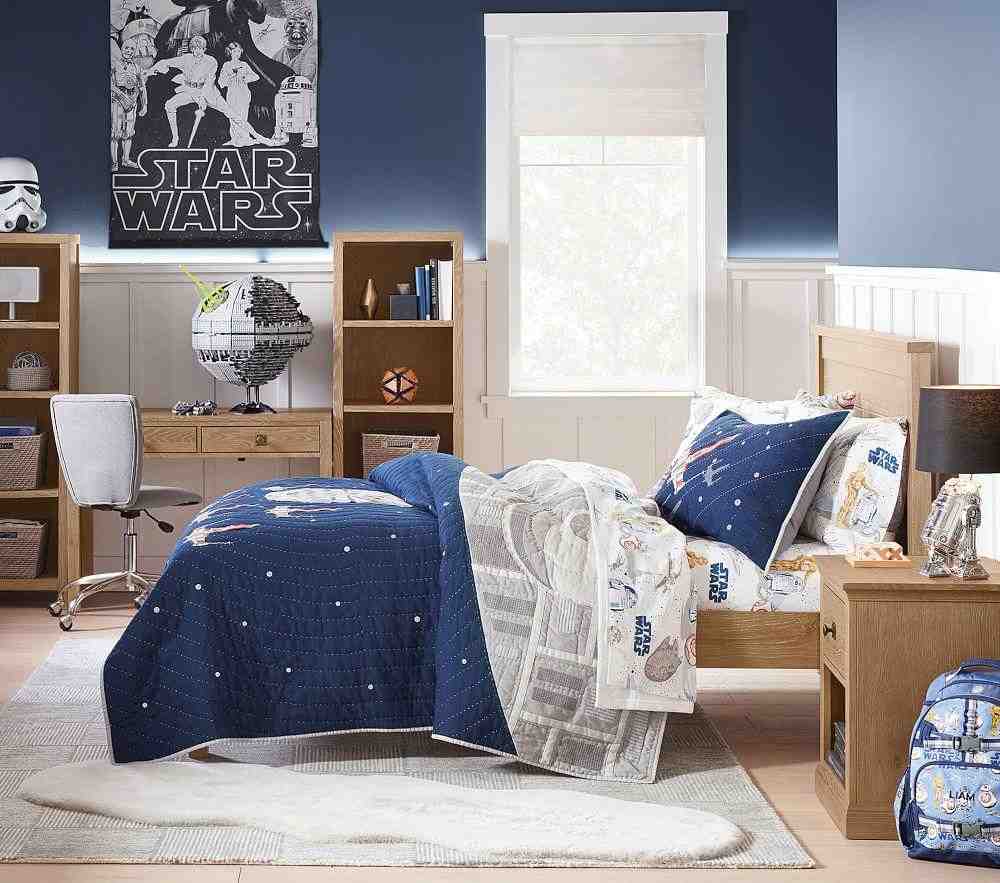 Star Wars Millennium Falcon Quilt and Standard Sham