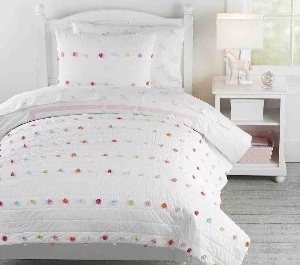 Bright Pom Pom Quilt and standard Sham