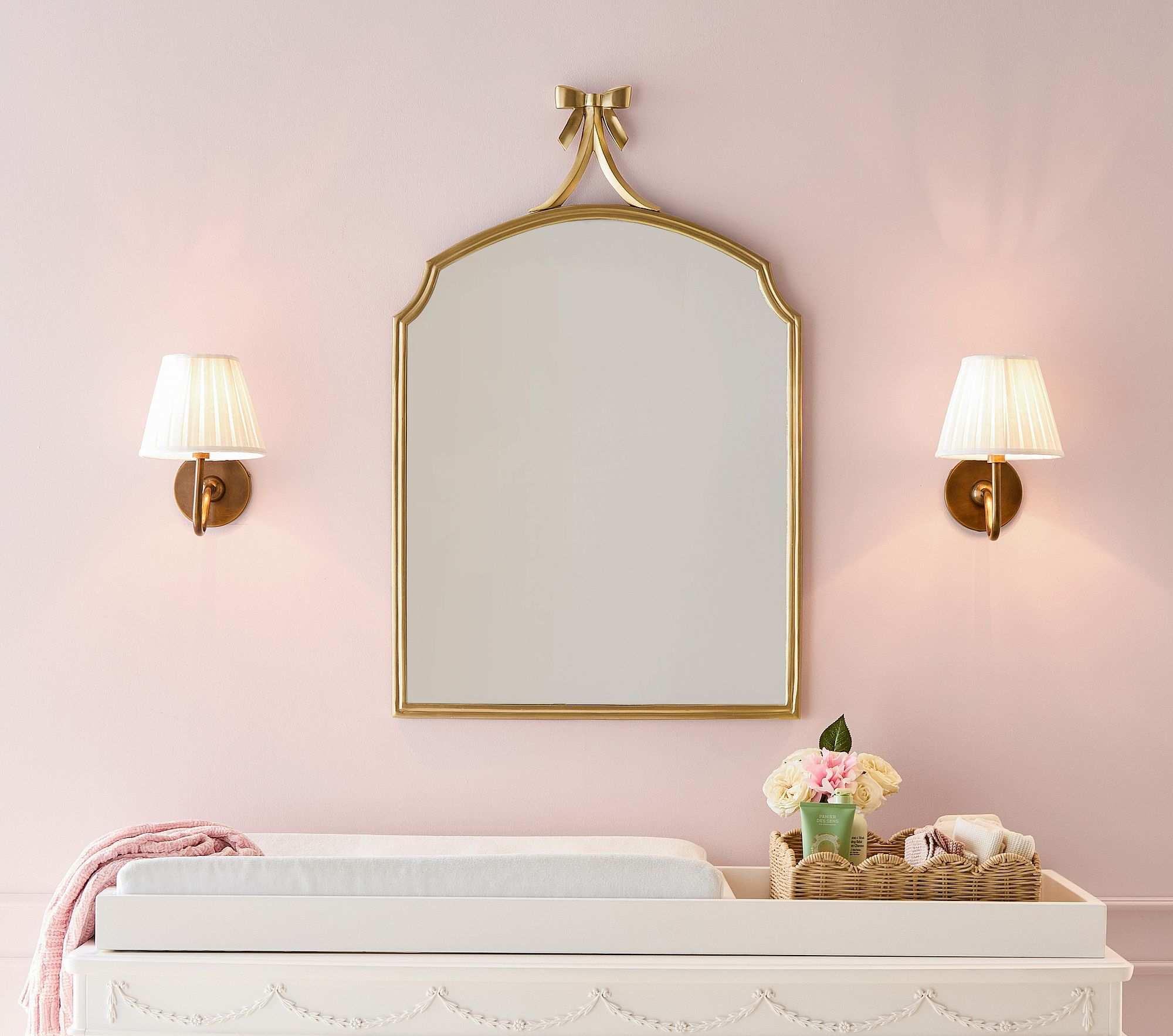Ava Ribbon Arch Mirror (25")