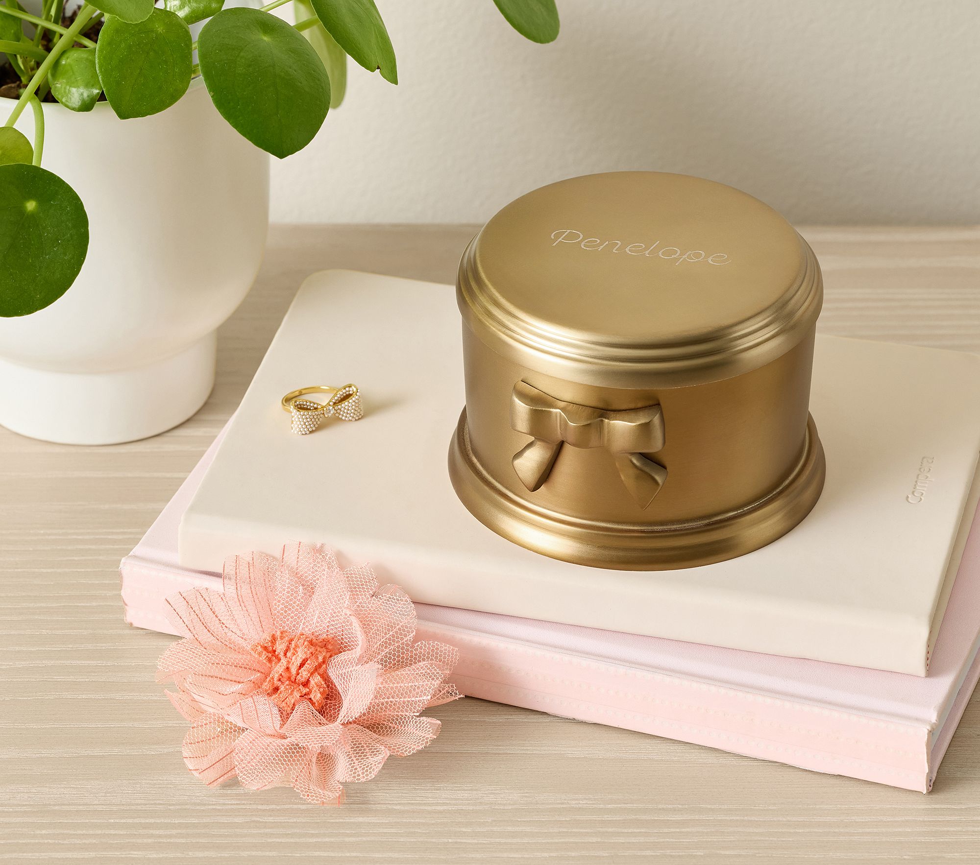 Ava Ribbon Keepsake Box
