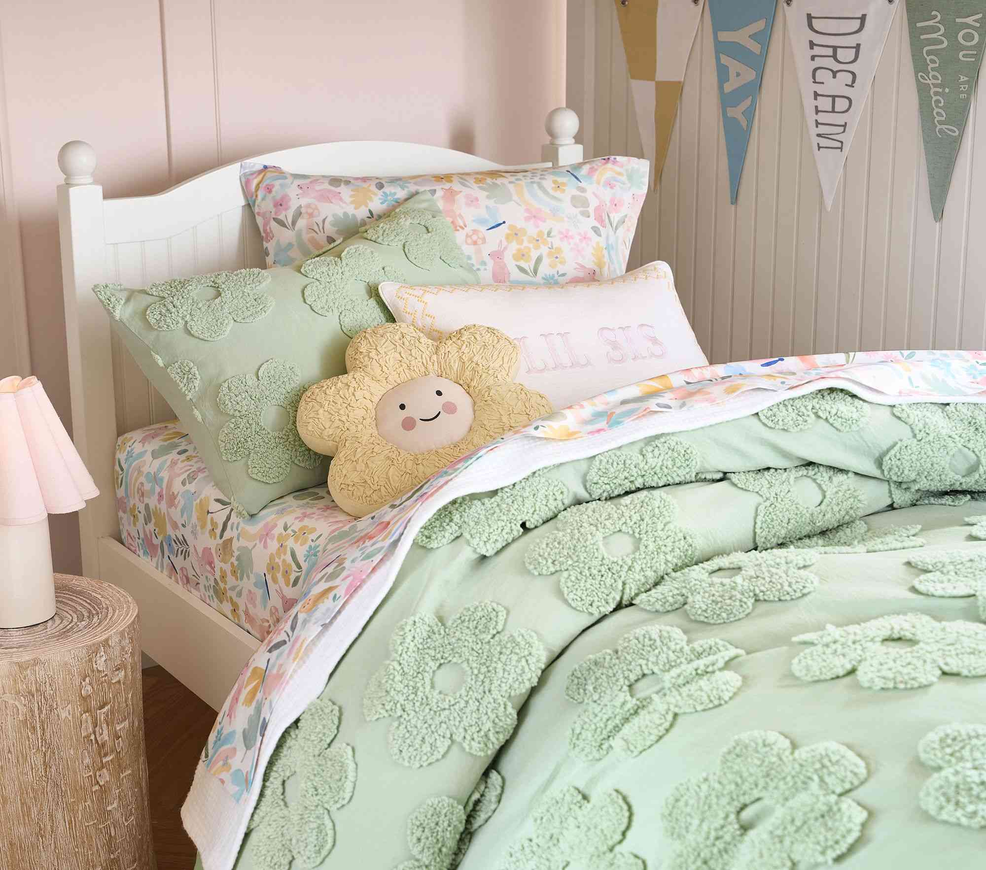 Daisy Face Pillow