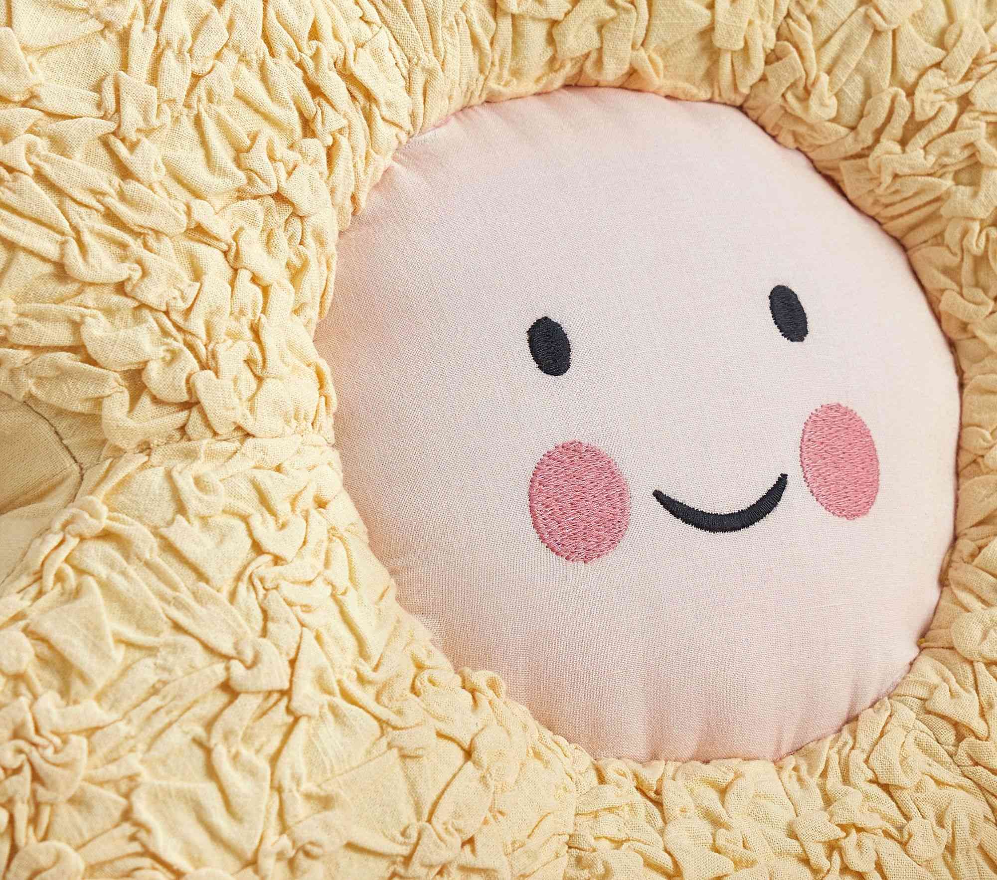 Daisy Face Pillow