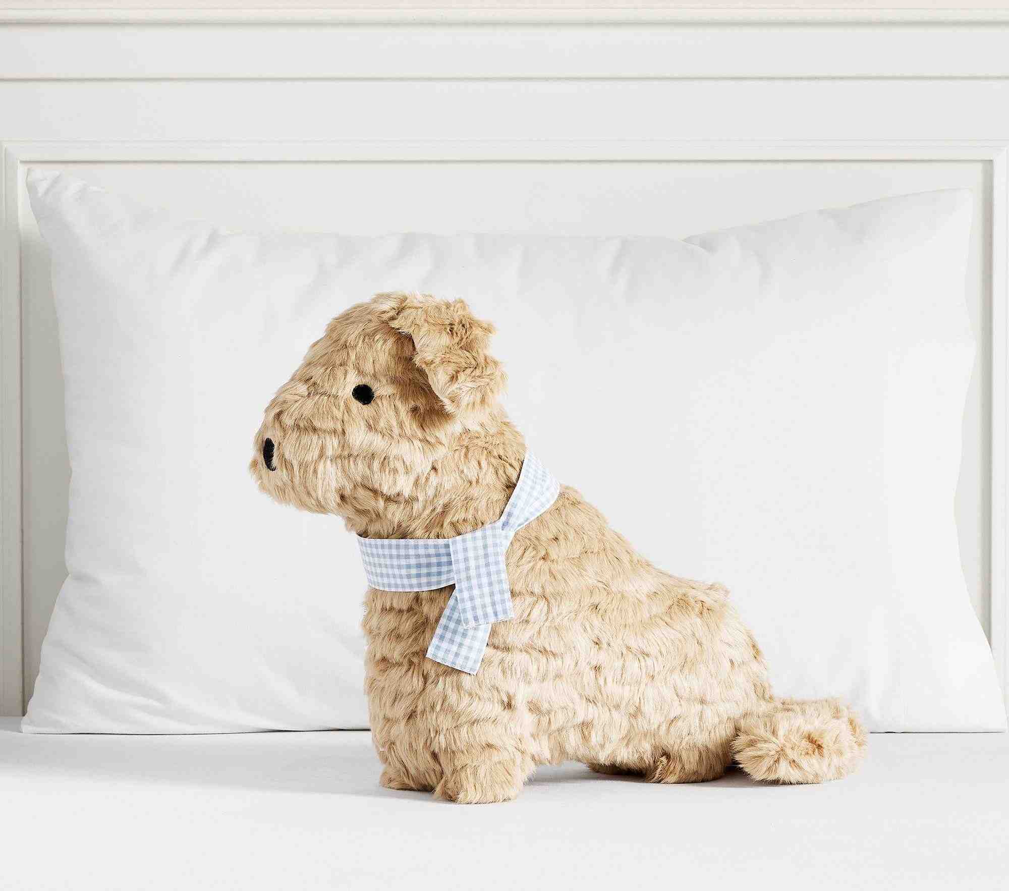 Luca Puppy Pillow
