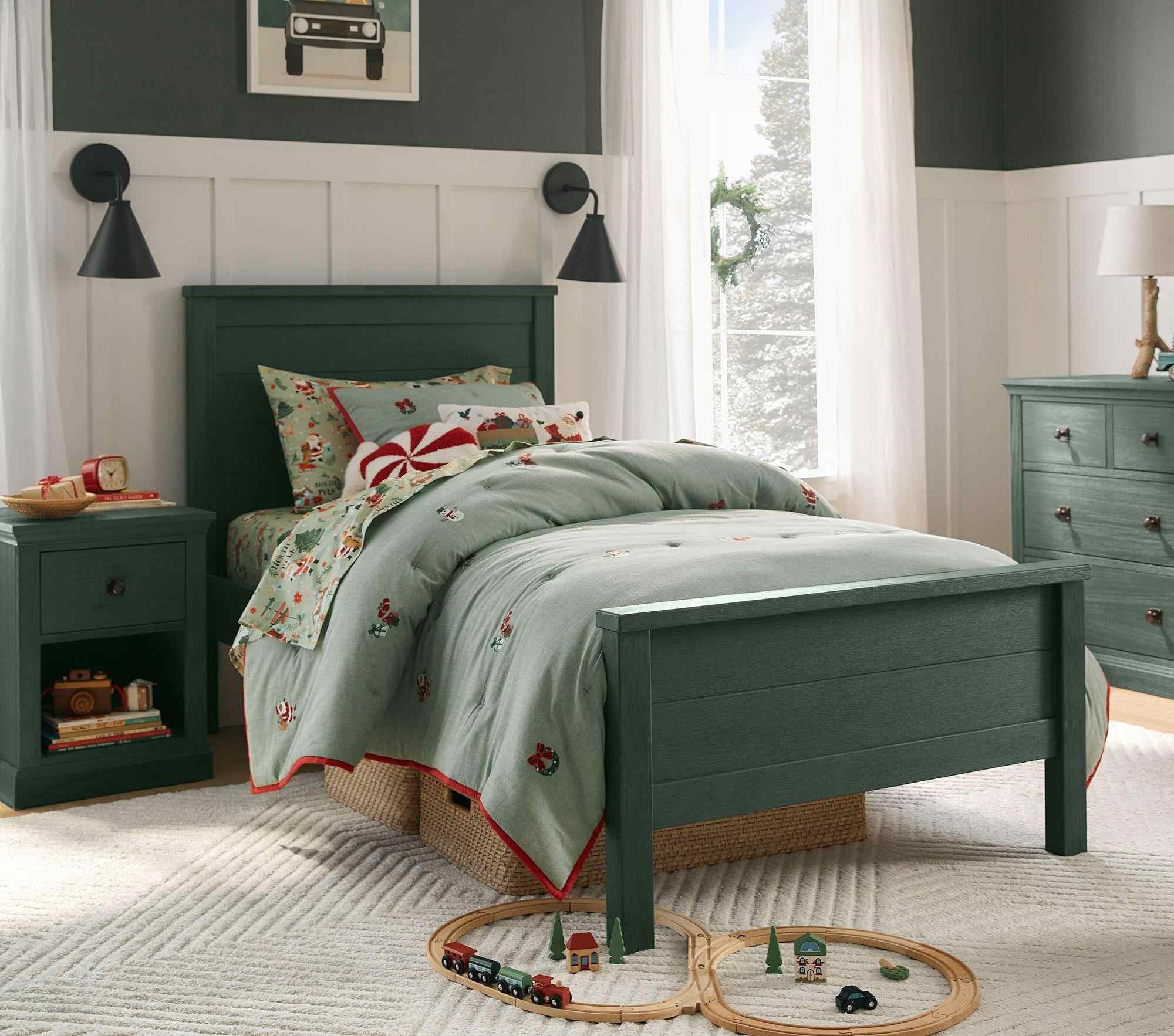 Merry & Bright Comforter & Shams