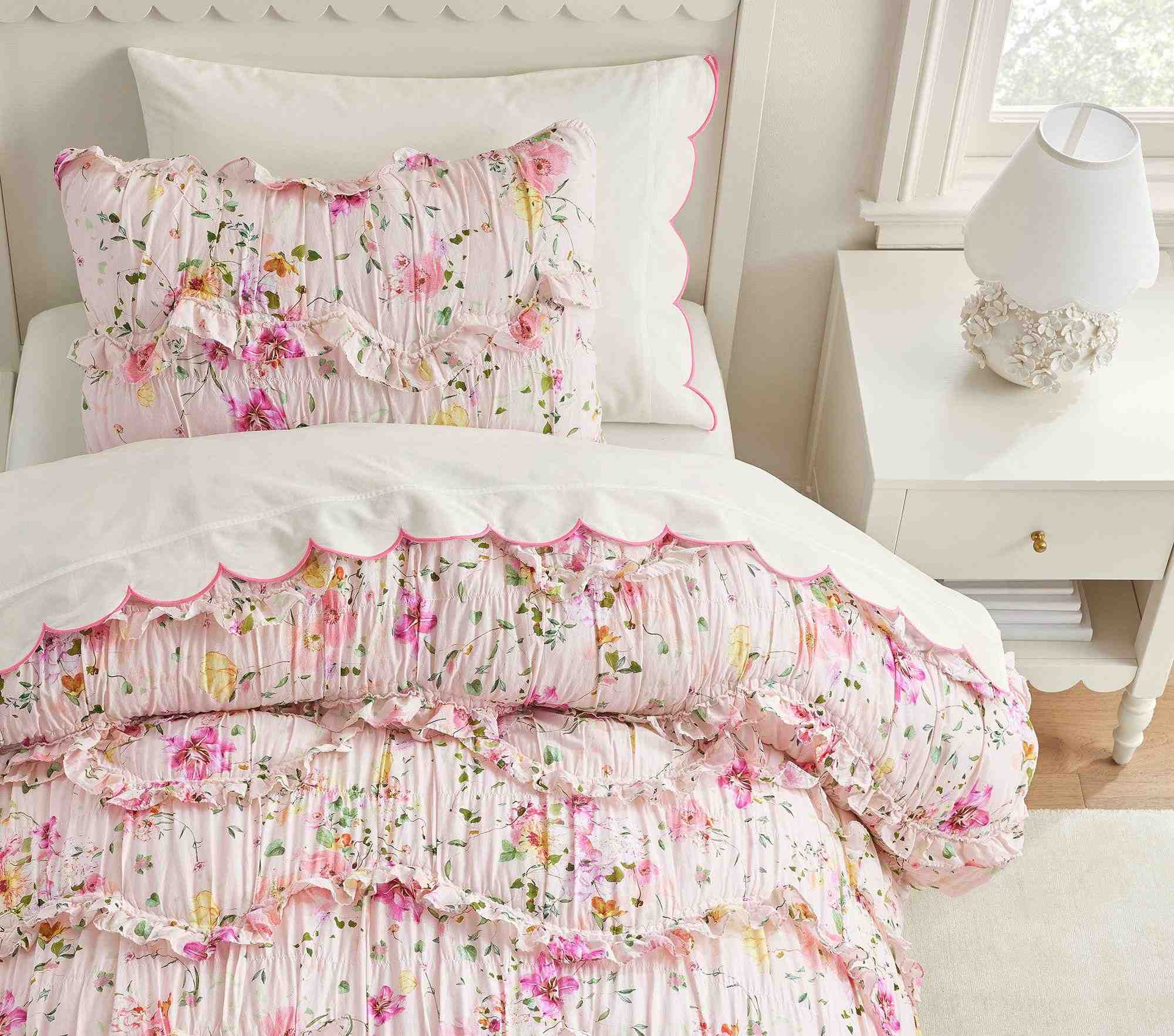 Monique Lhuillier Jolie Quilt & Shams