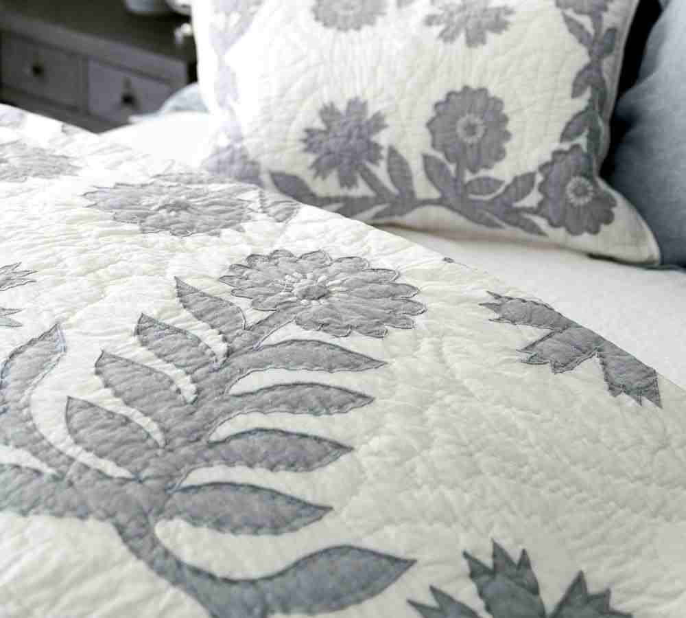 Lilo Handcrafted Cotton Quilt & Shams