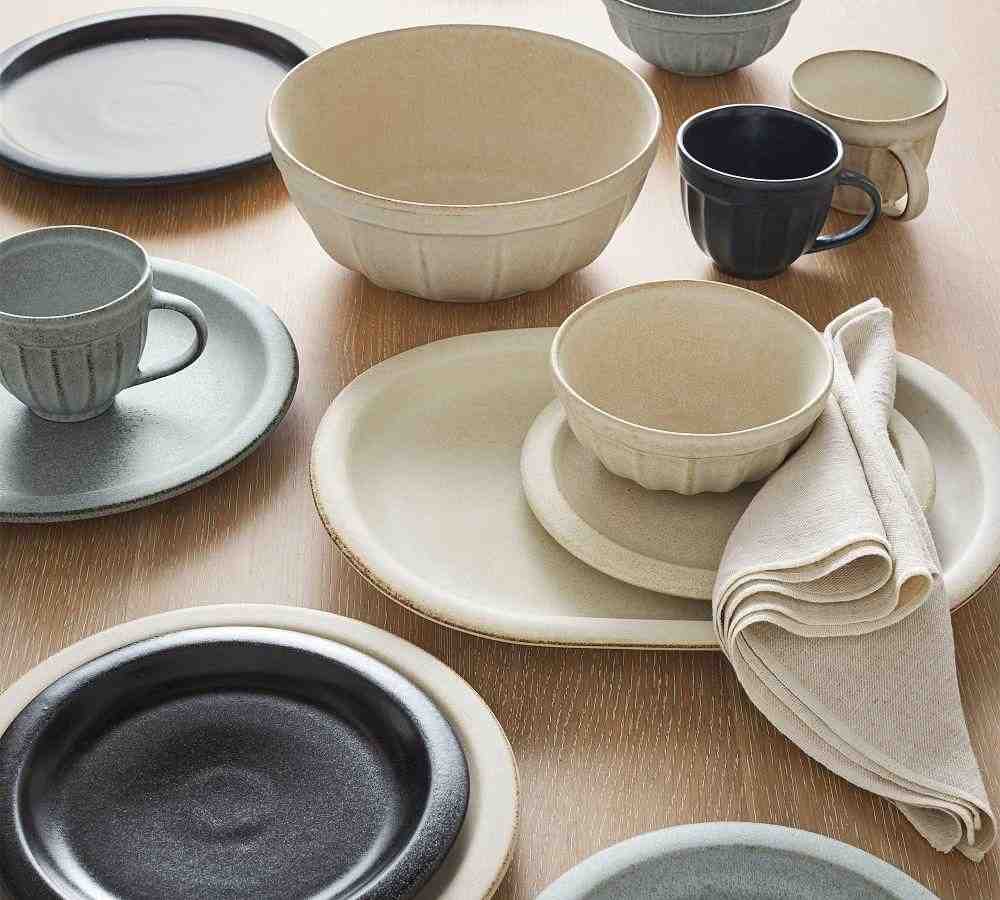 Mendocino Stoneware Serving Bowl
