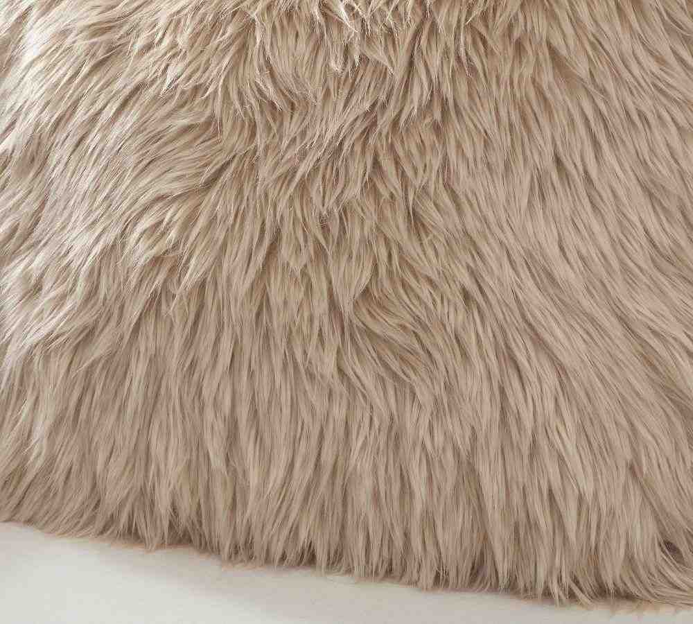 Luxe Faux Fur Pillow Cover, 20 x 20"