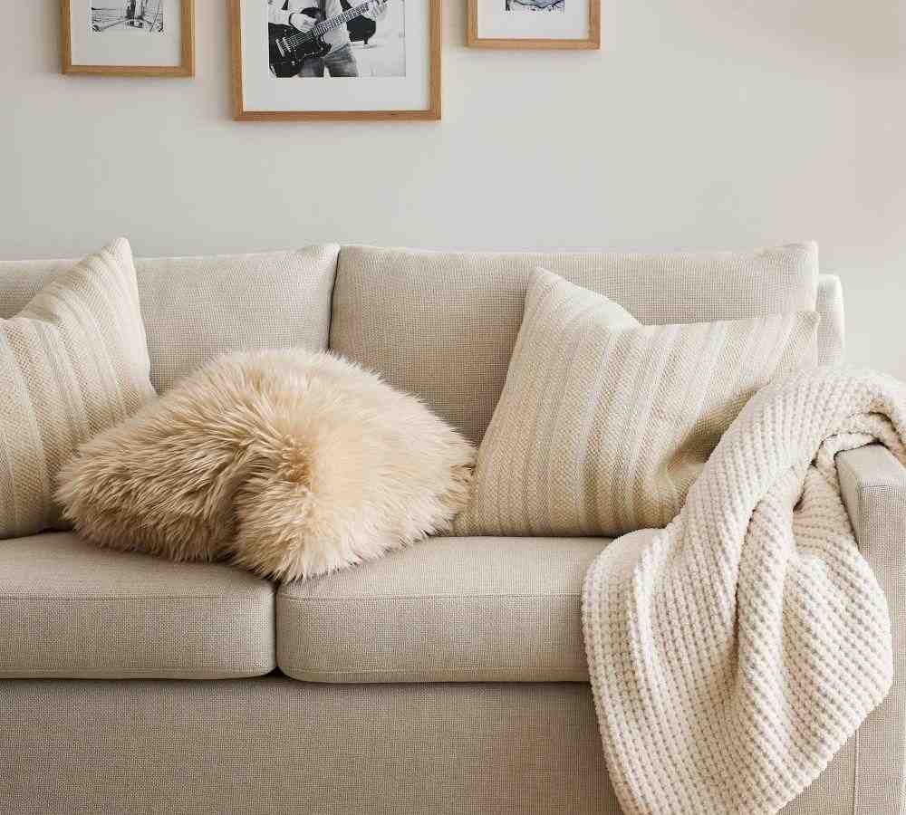 Luxe Faux Fur Pillow Cover, 20 x 20"