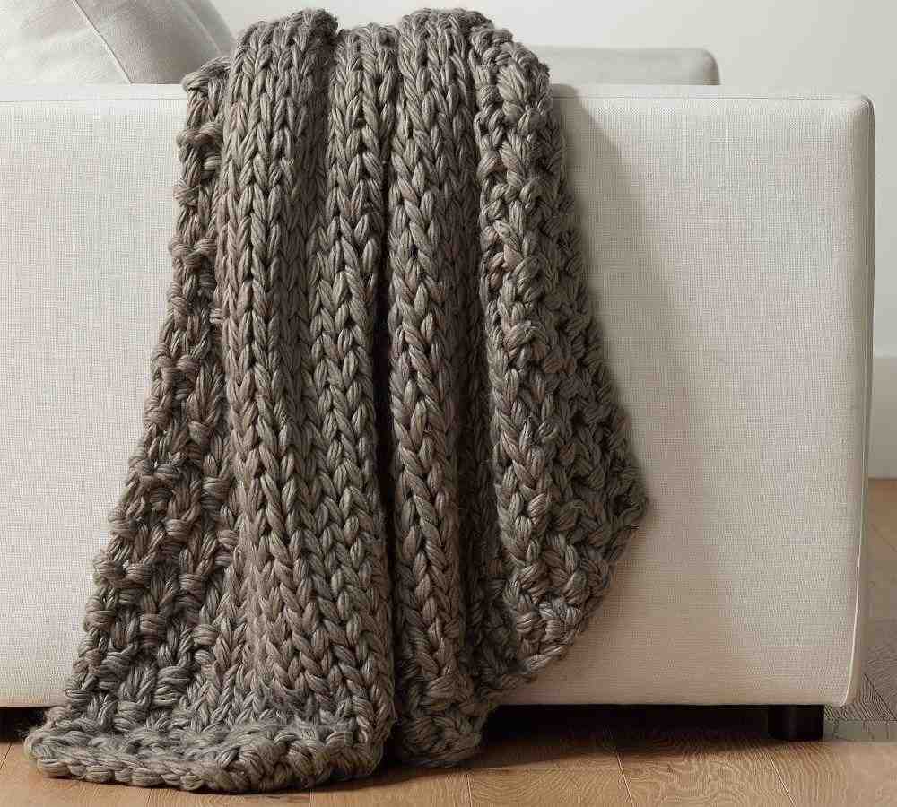 Ellsworth Chunky Border Throw