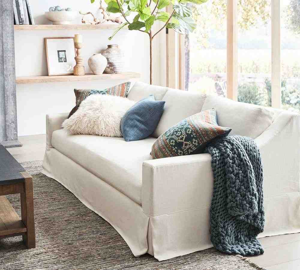 Ellsworth Chunky Border Throw