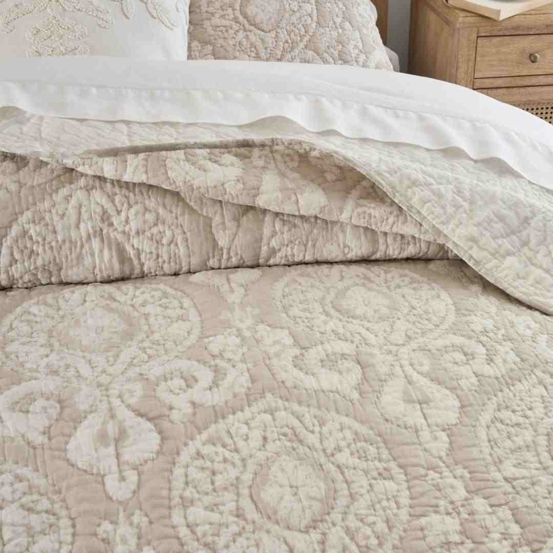 Deepika Handcrafted Quilt & Shams