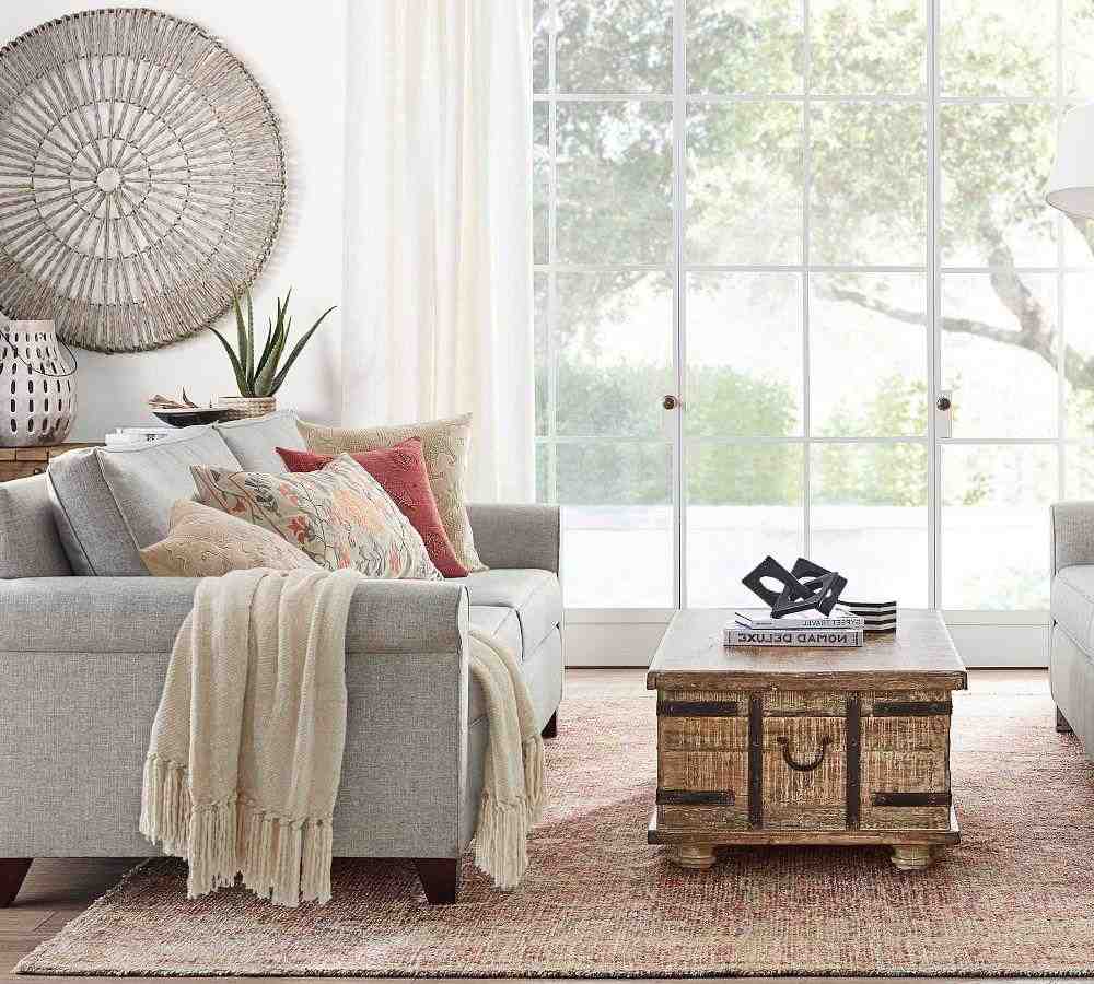 Julianne Hand Tufted Rug