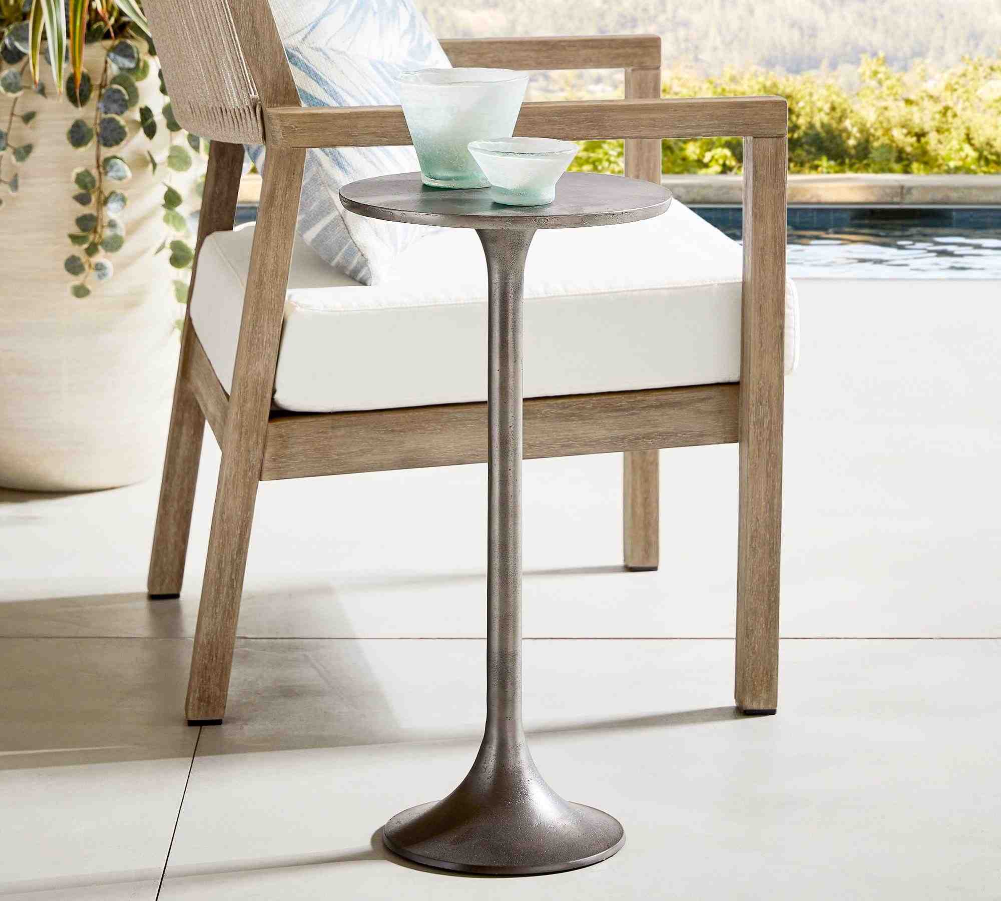 Banks Round Pedestal Extending Dining Table, Gray Wash, 48" - 72" L