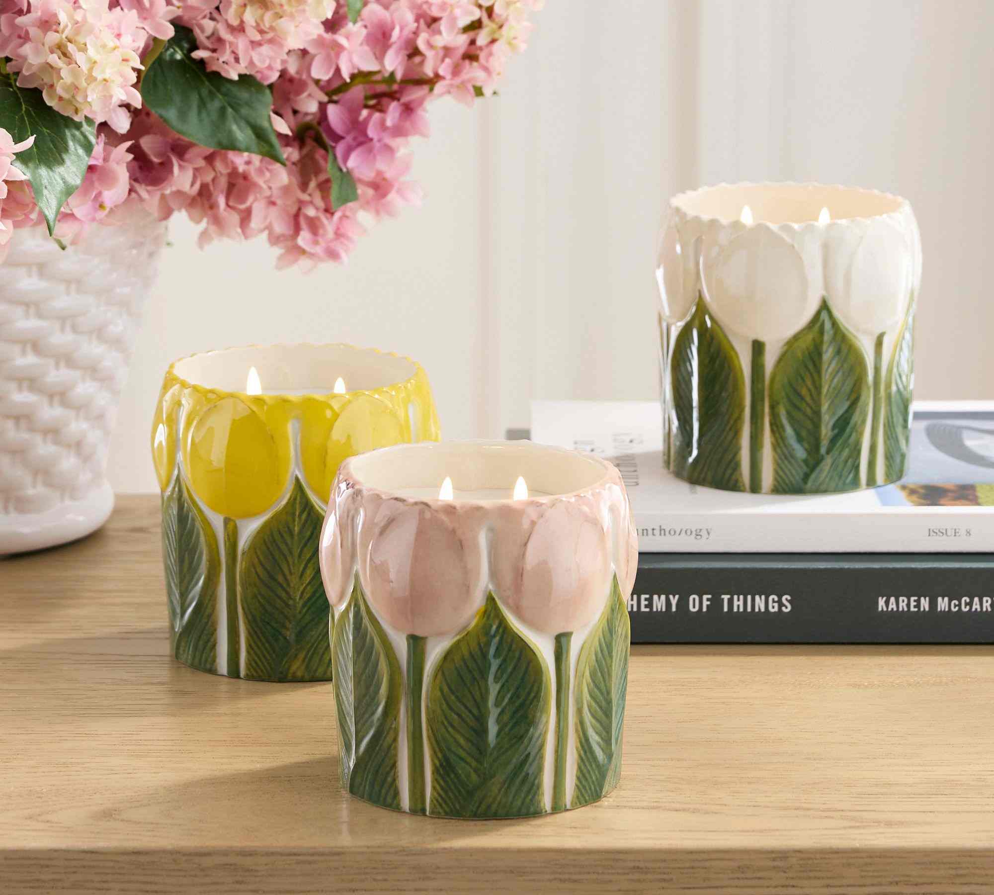 Pottery Barn | Vintage Tulip Candle - Flower Market