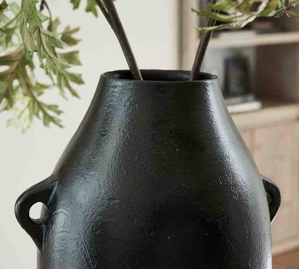 Artisan Vase Collection - Black