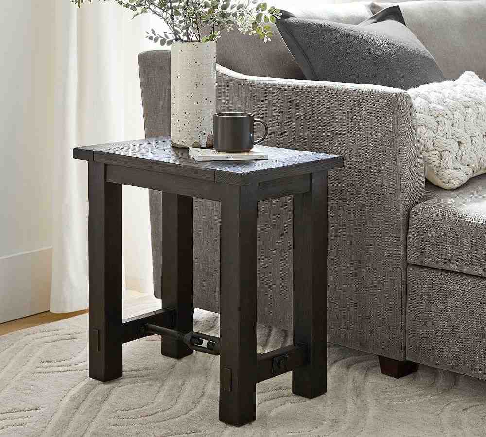 Benchwright 22Inches End Table