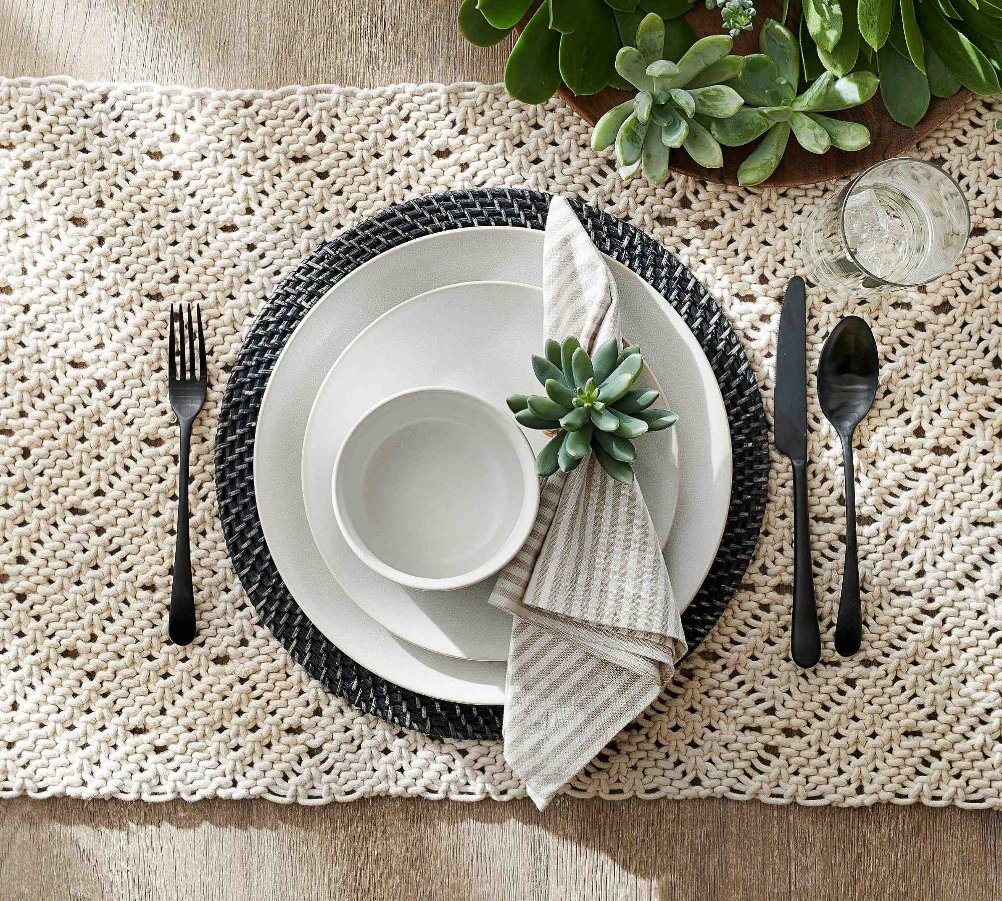 Mason Stoneware Dinner Plates