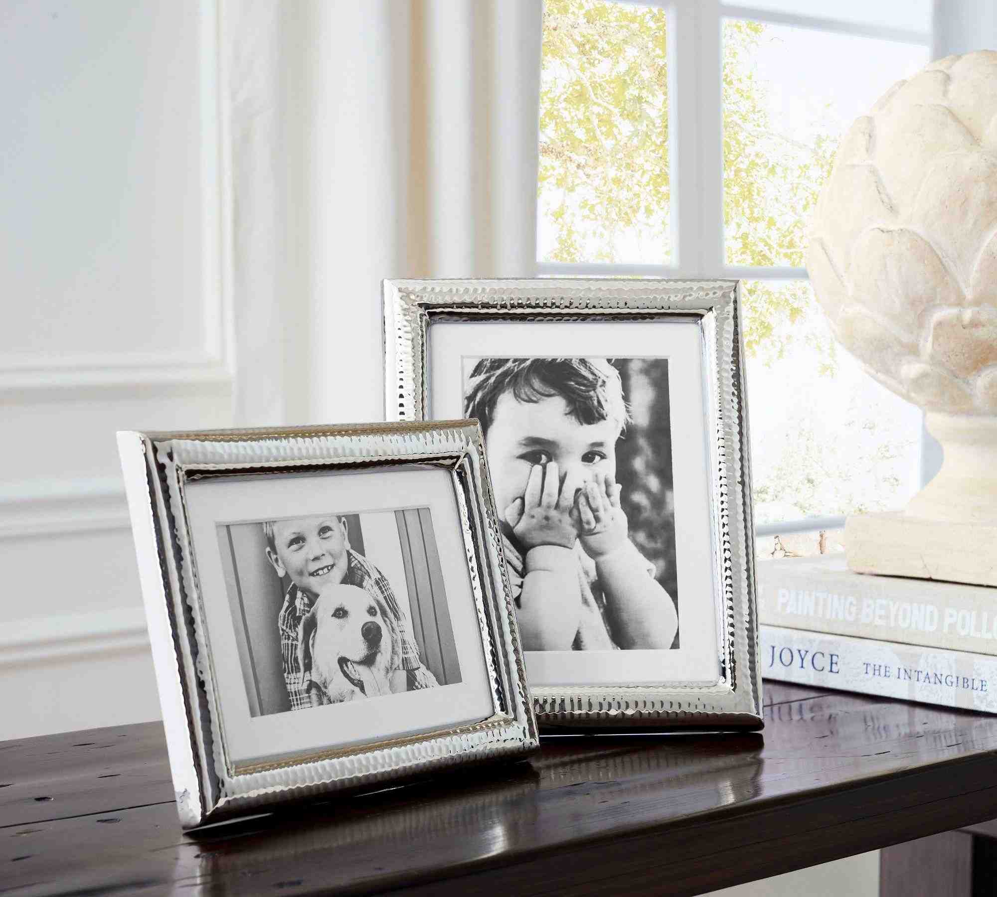 Rounded Hammered Frame
