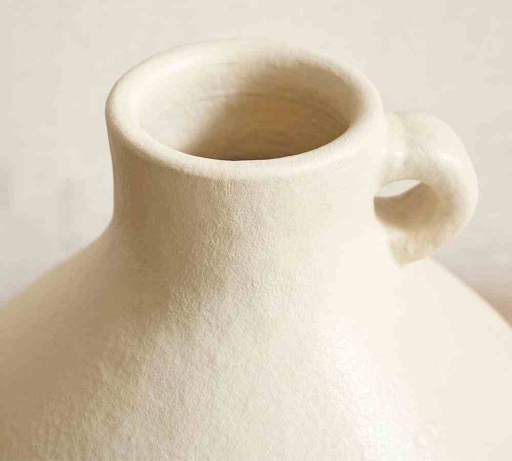 Studio Vase Collection