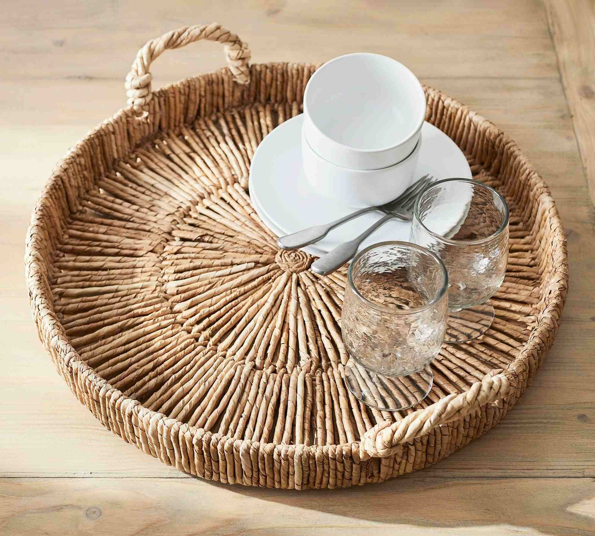 Malibu Handwoven Seagrass Oversized 20" Serving Tray