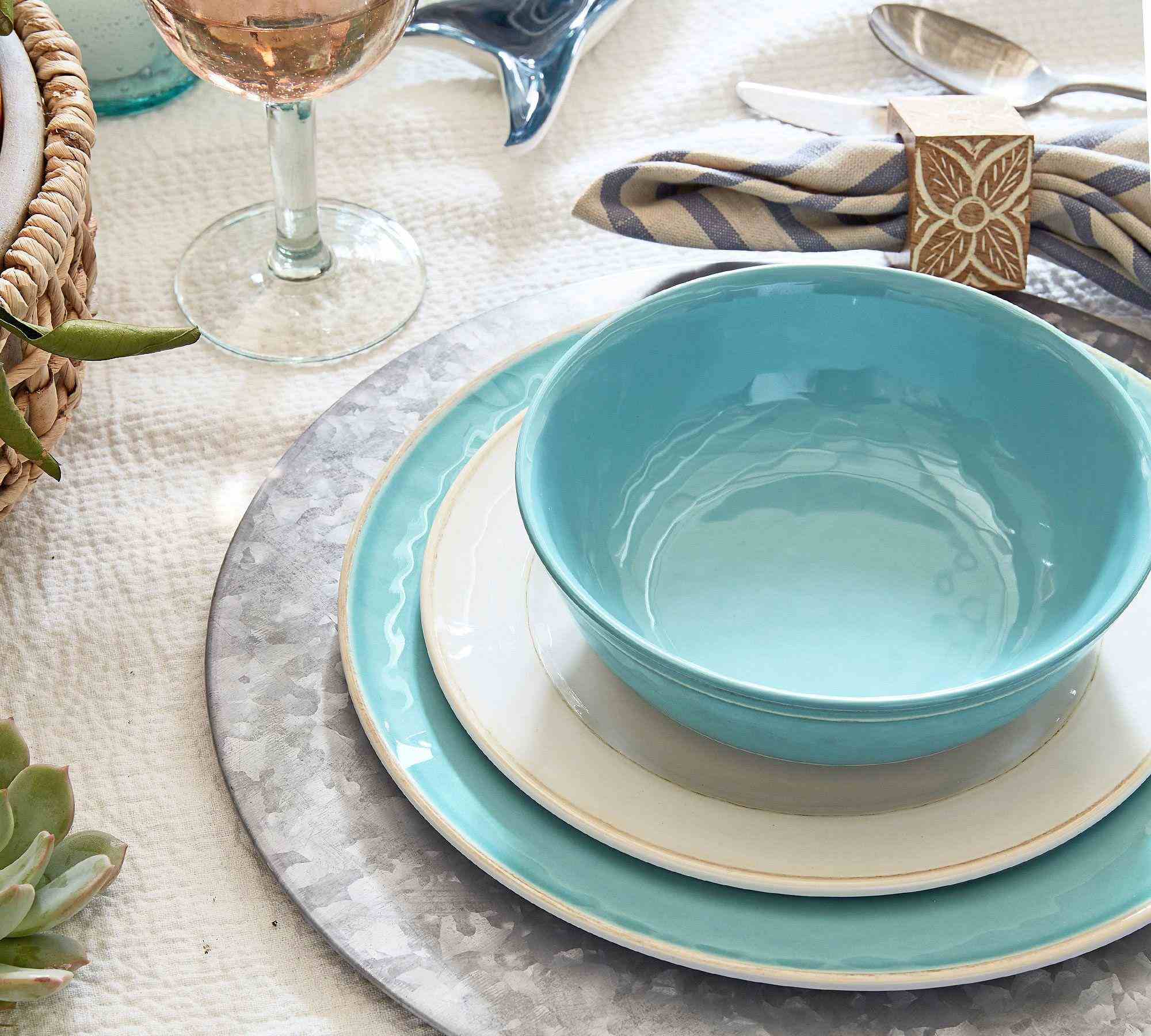 Cabana Melamine Dinner Plates, Set of 4