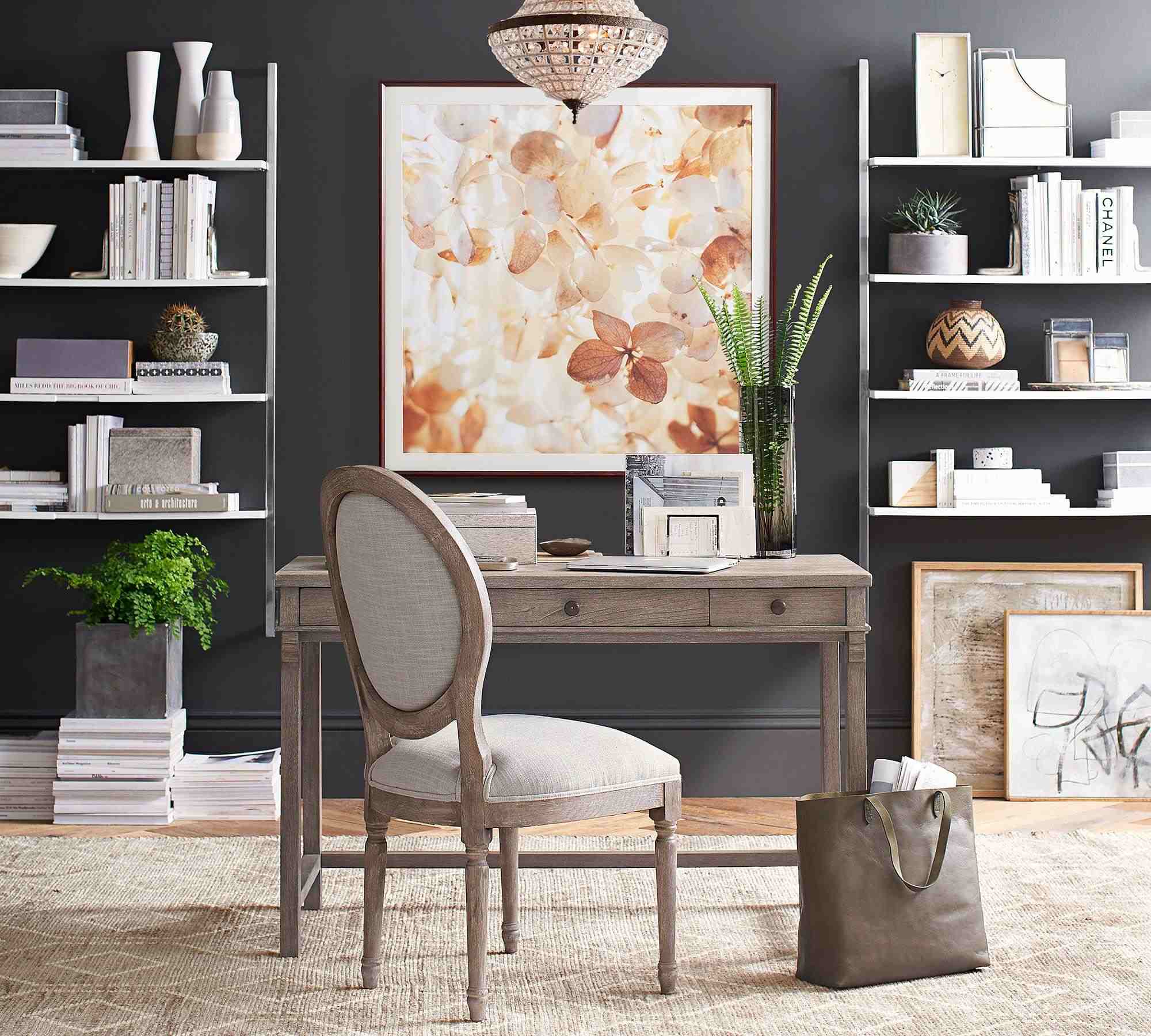 Louis Desk Chair