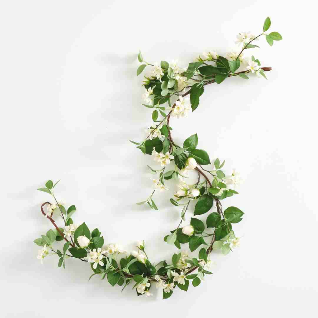 Deepika Rose Garland