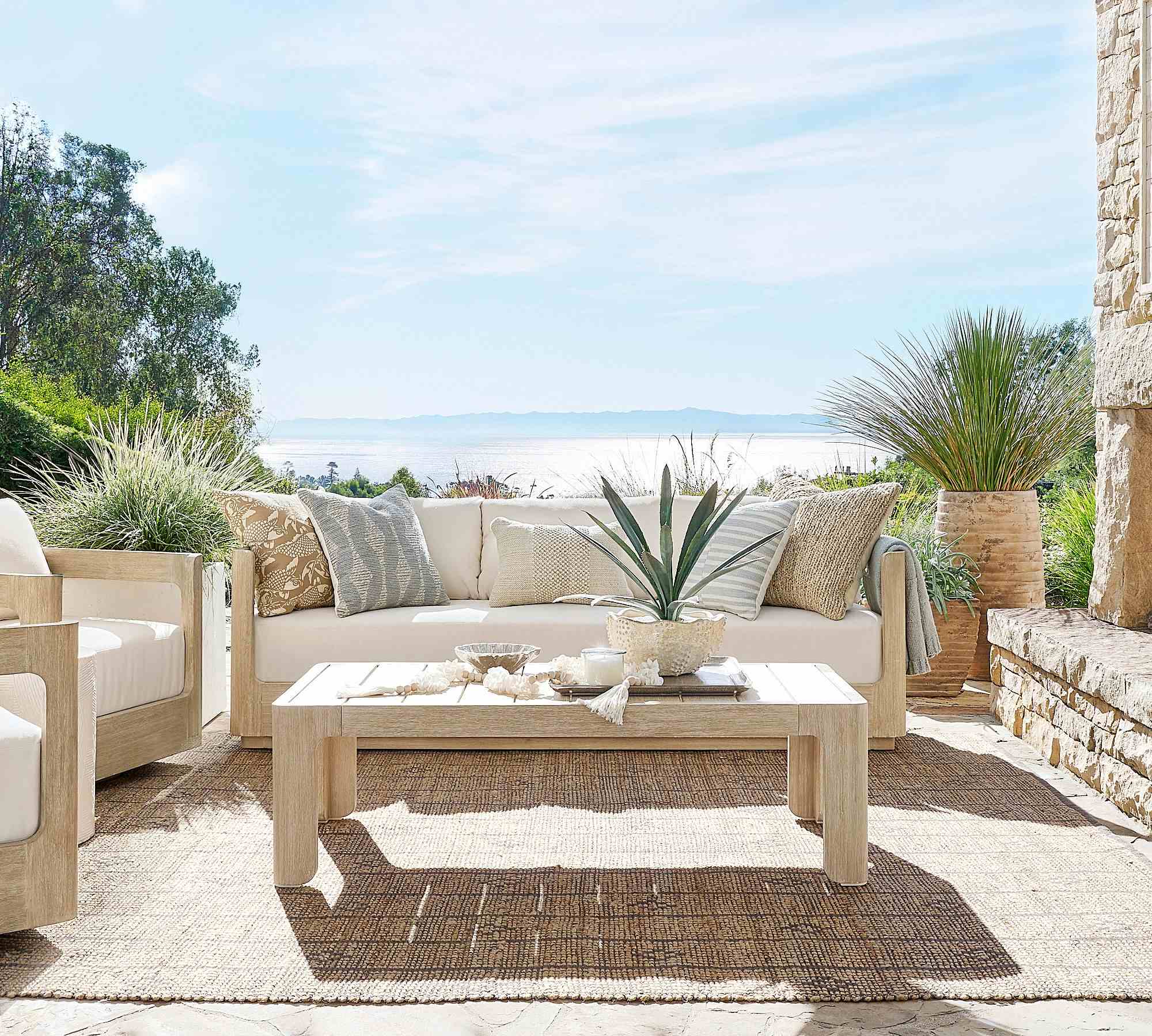 Aptos Outdoor Sofa (84")