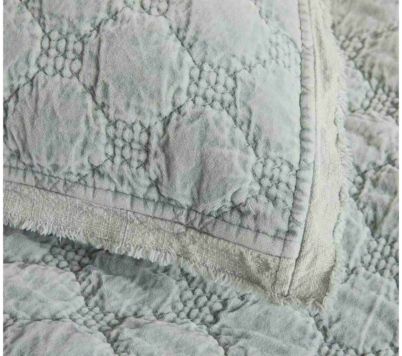 Velvet Lattice Quilt & Shams