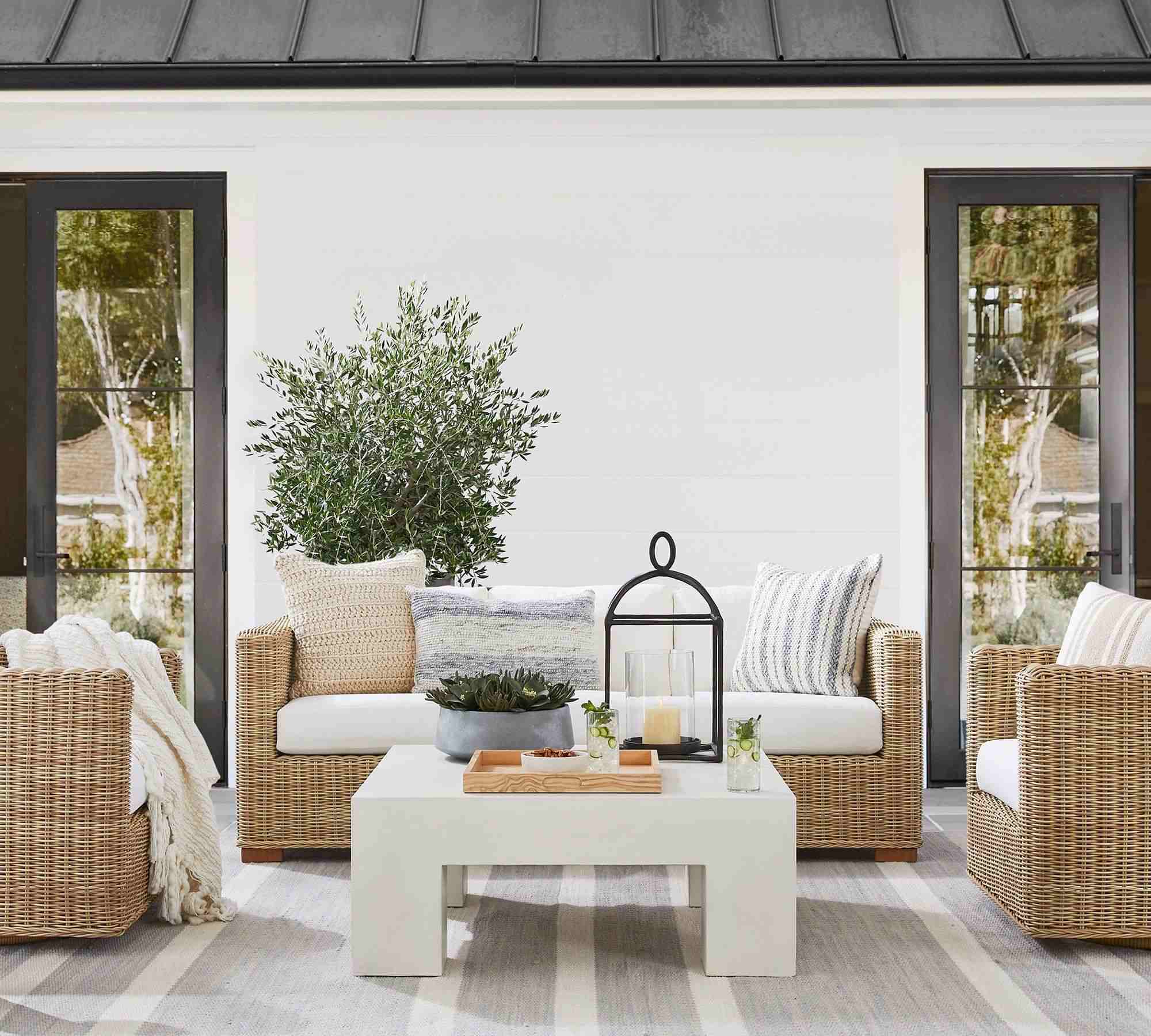 Huntington Wicker Square Arm Outdoor Sofa