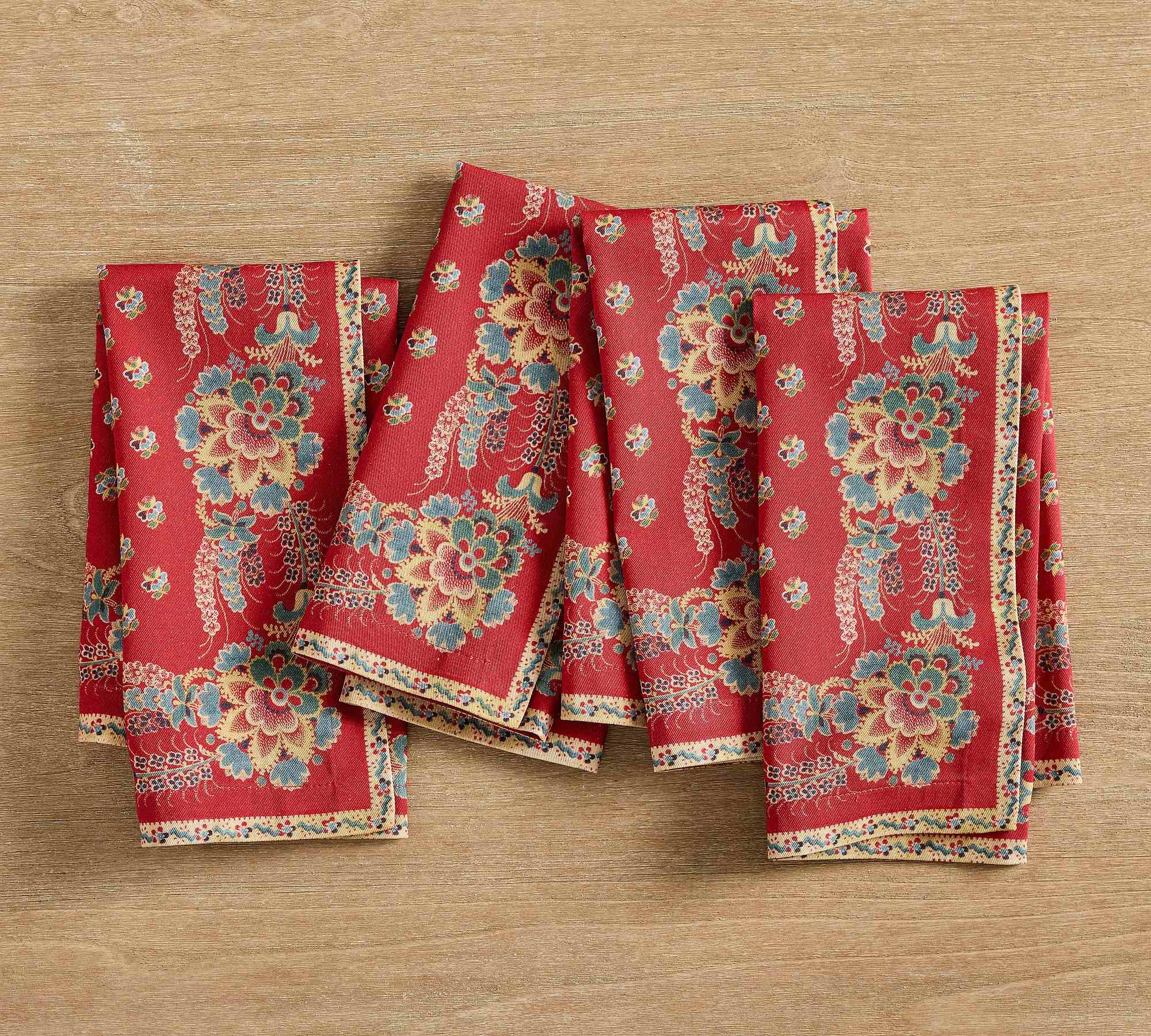 Adda Scalloped Cotton Napkins - Set of 4