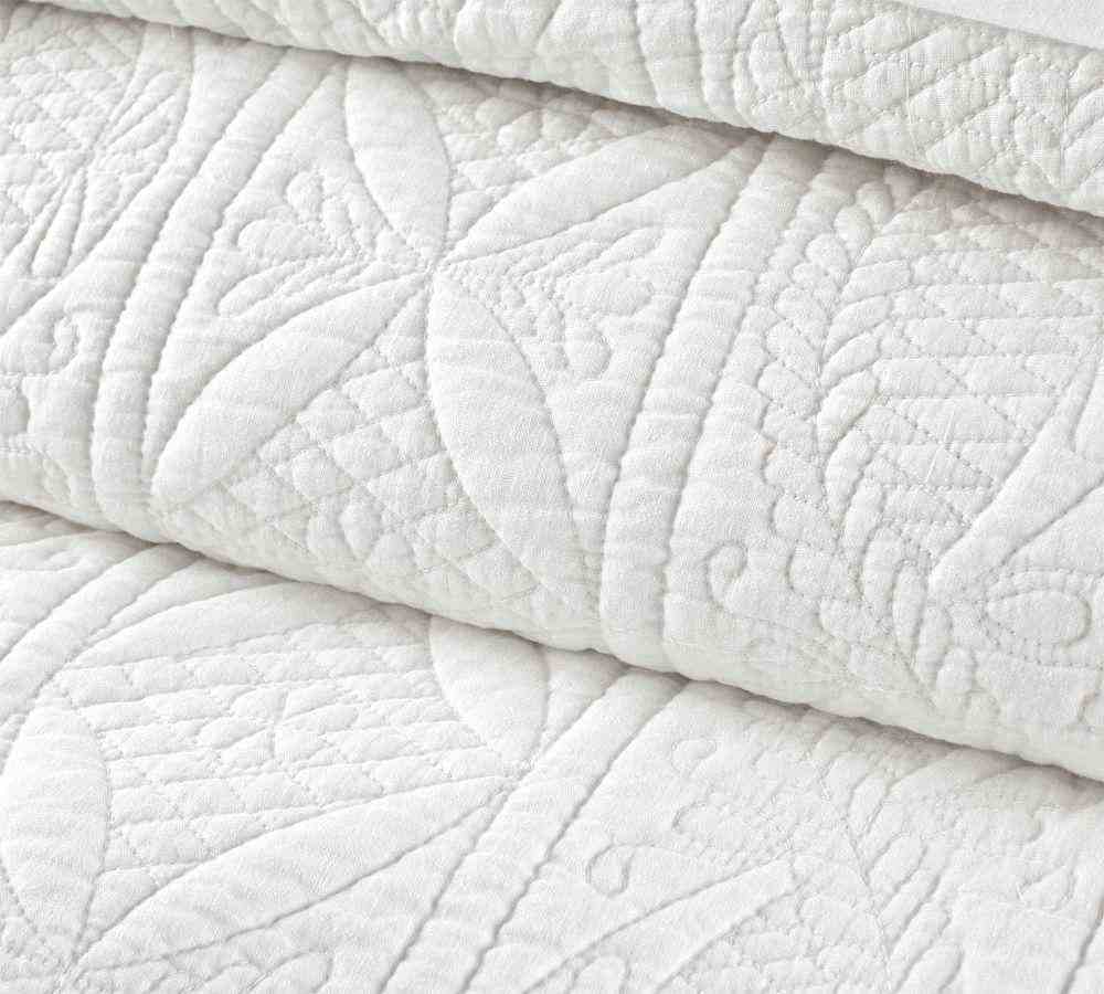 Hanna Cotton-Linen Quilt & Shams