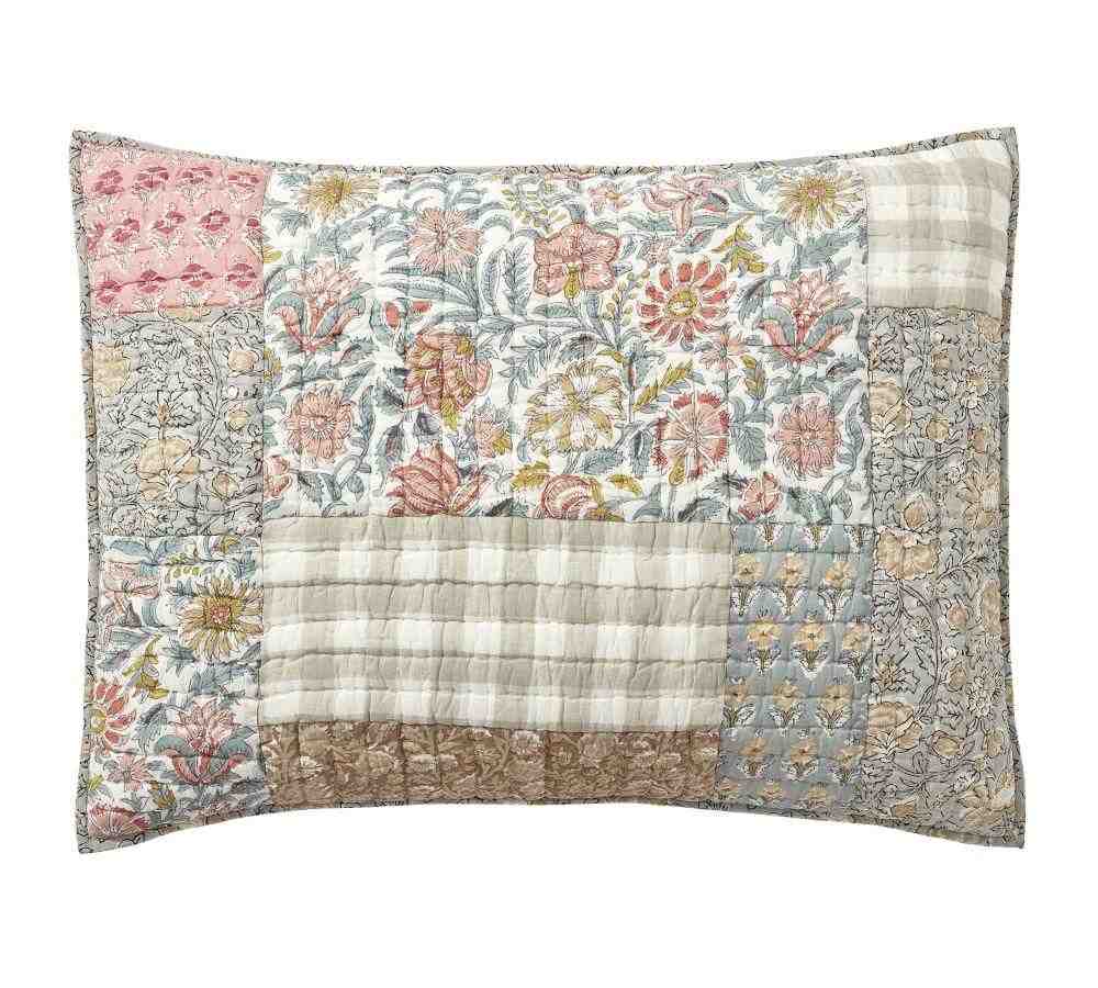 Hazel Patchwork Quilt