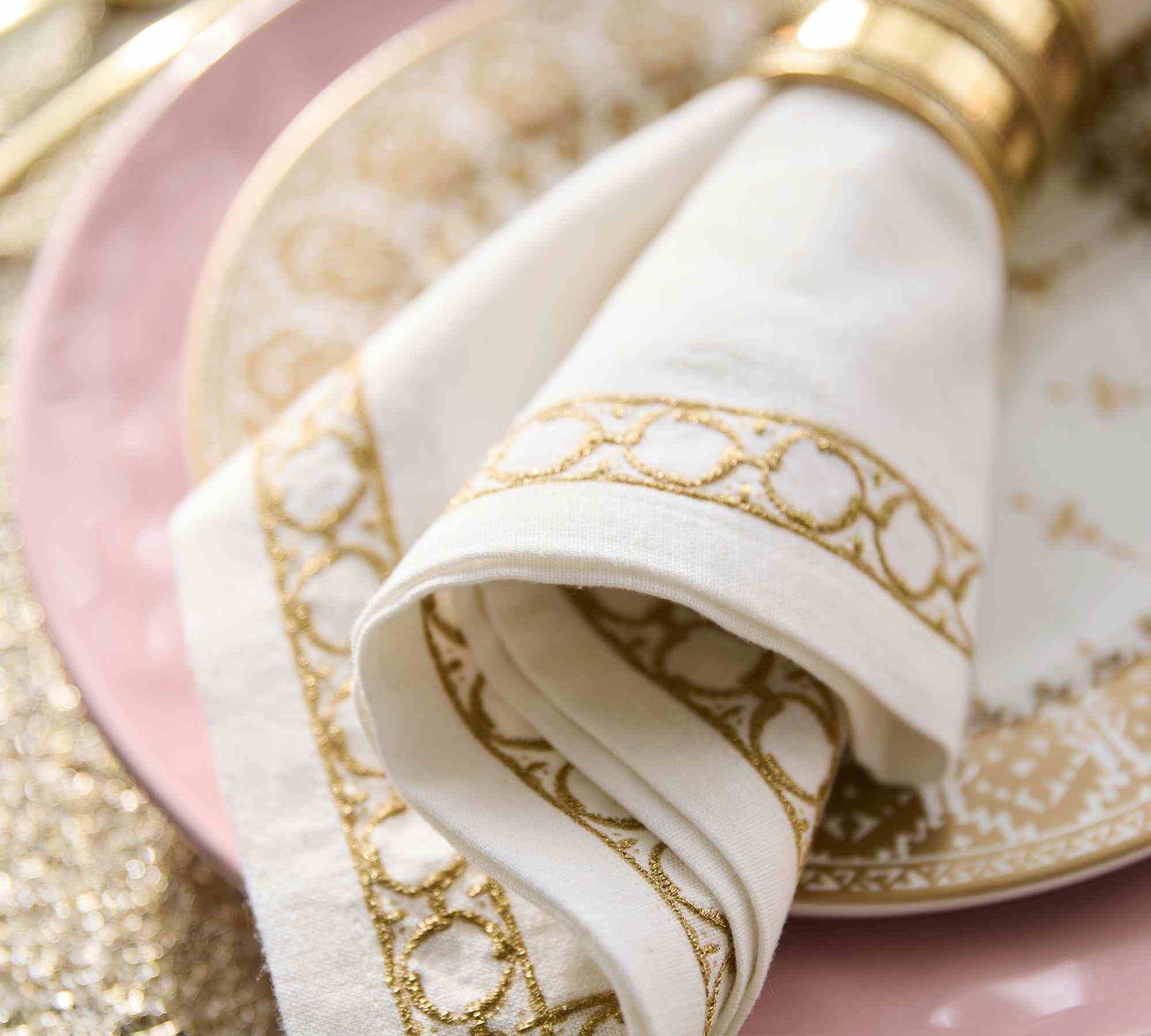 Gold Tile Cotton/Linen Napkins - Set of 4