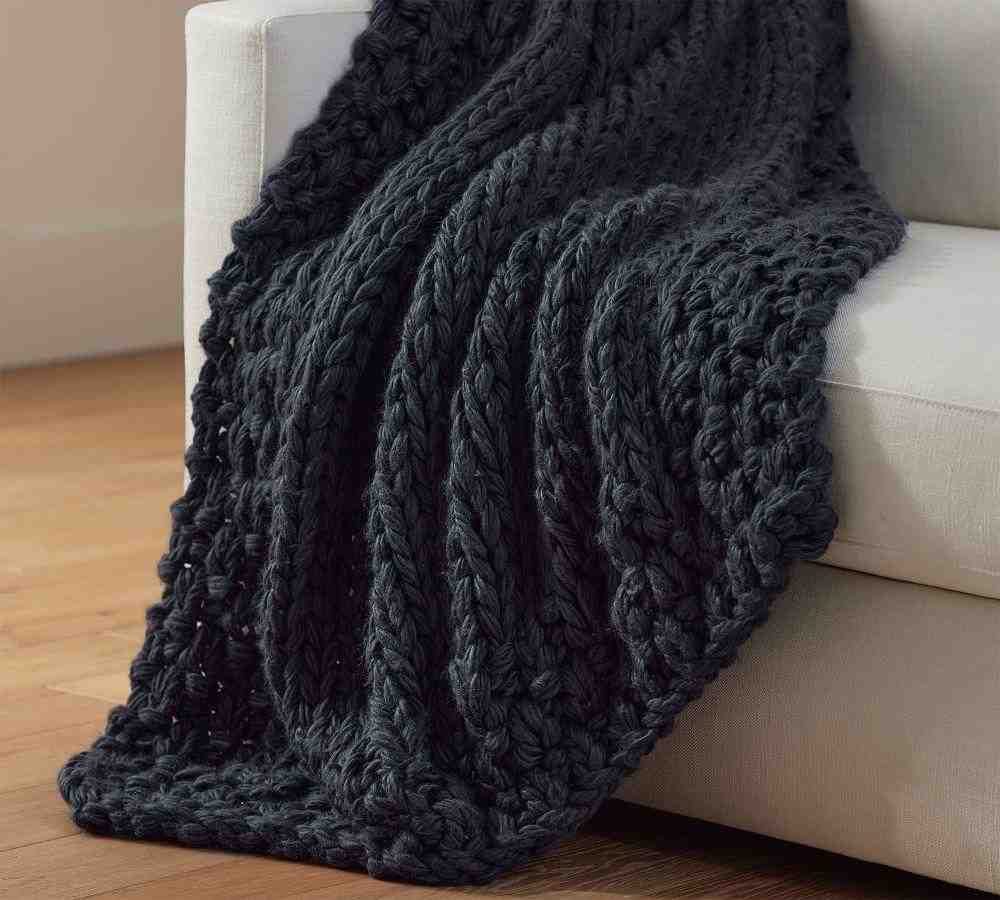 Ellsworth Chunky Border Throw