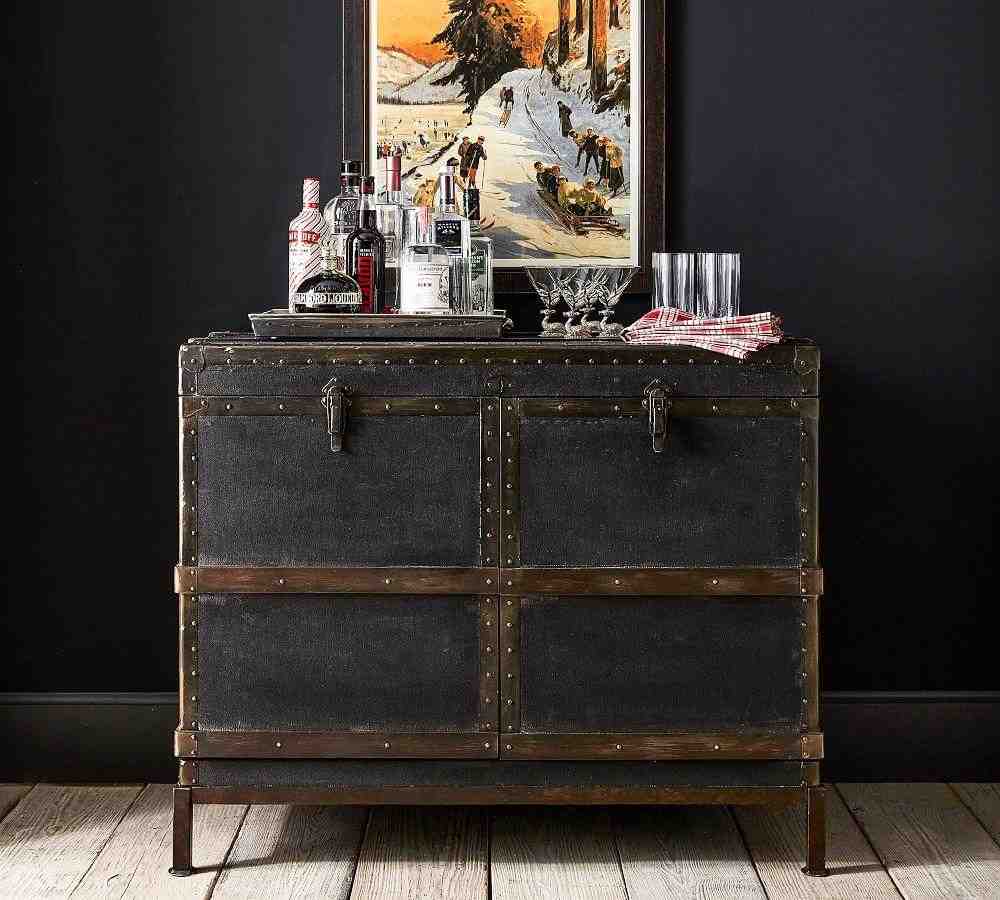 Ludlow 44.5Inches Trunk Bar Cabinet