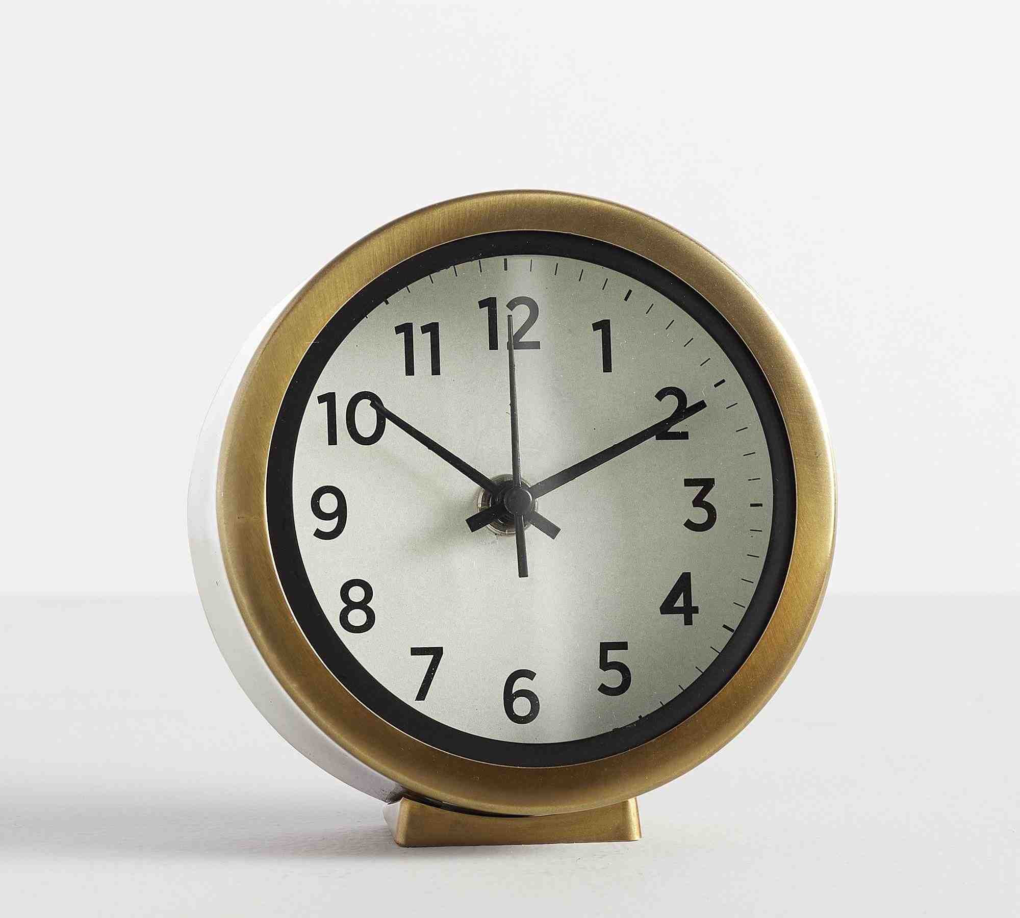 Classic Desktop Clock