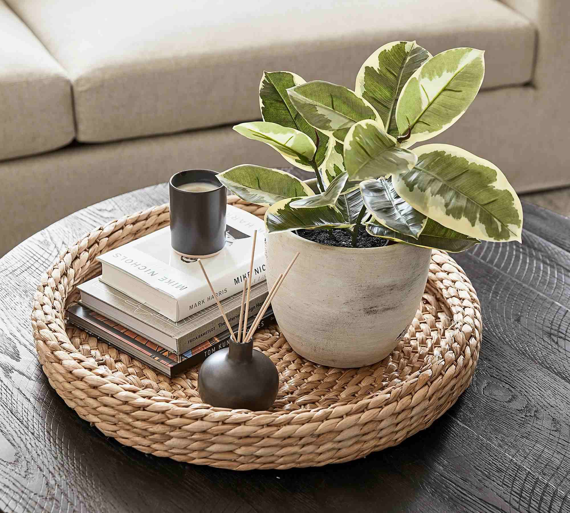 Handwoven Seagrass Round Tray