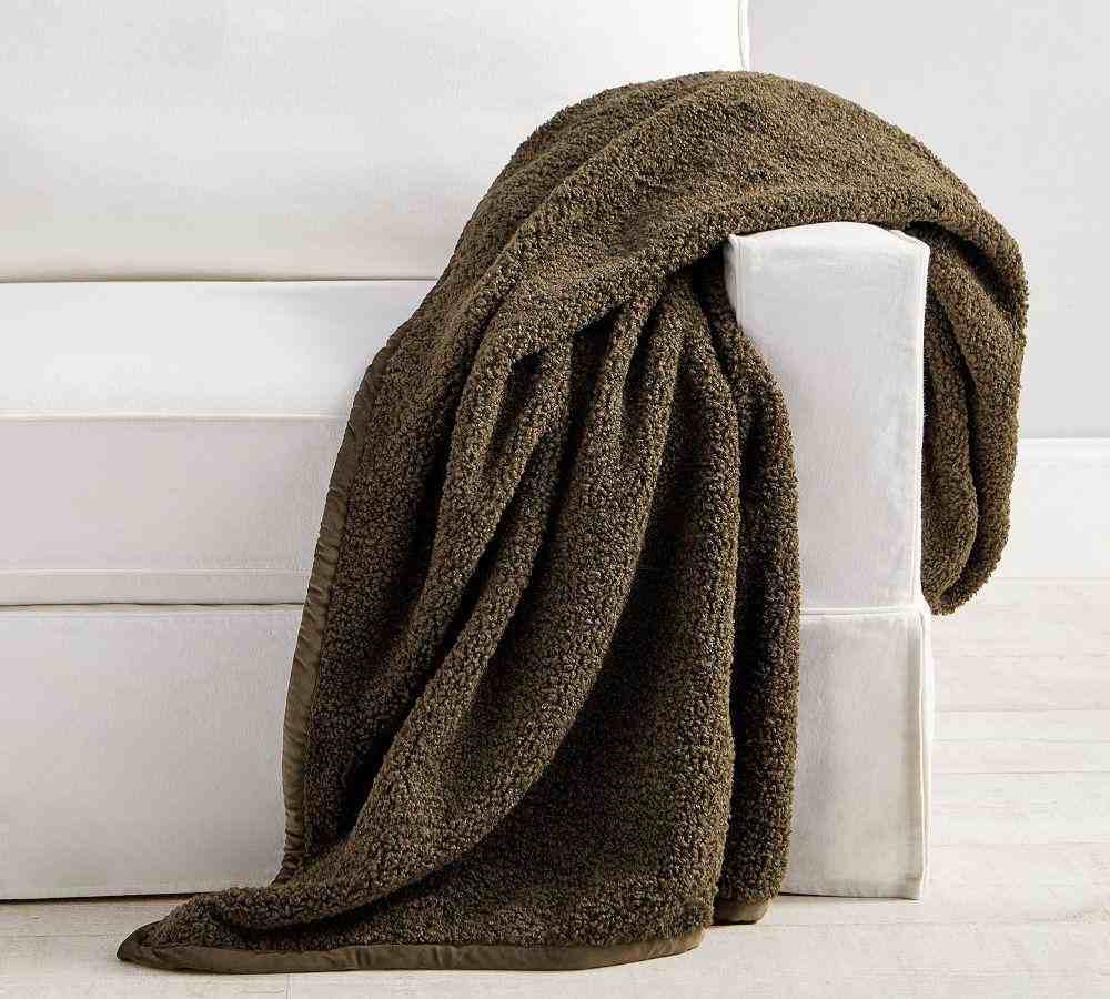 Cozy Teddy Faux Fur Throw, 60 x 80"