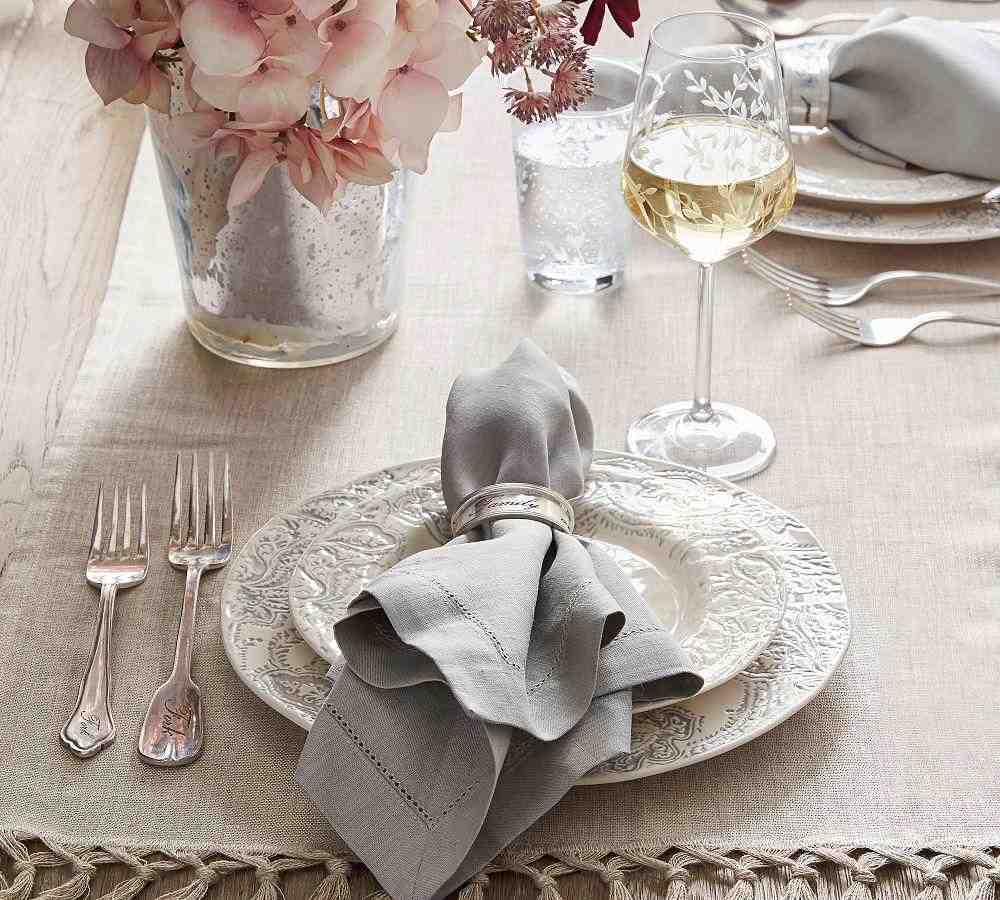 https://cdn.fynd.com/v2/falling-surf-7c8bb8/fyprod/wrkr/products/pictures/item/free/original/pottery-barn/8391112/4/GRmNNwVWp7-7911083_6.jpg