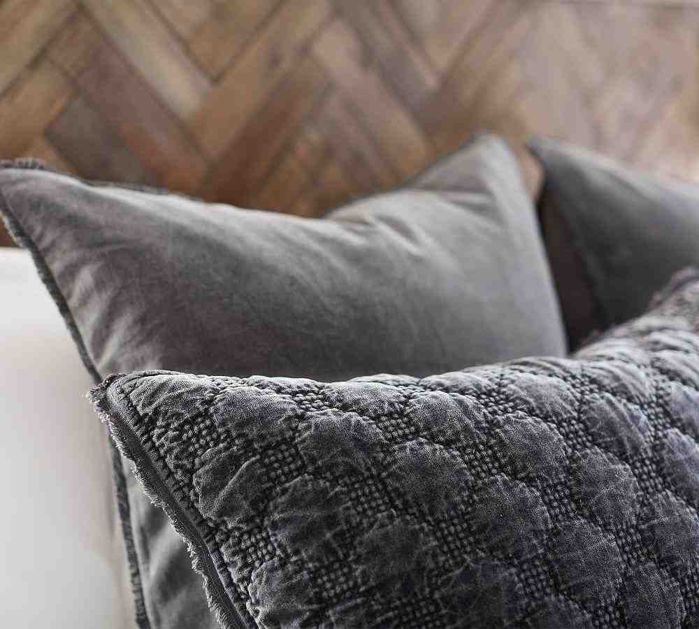 Velvet Lattice Quilted Sham