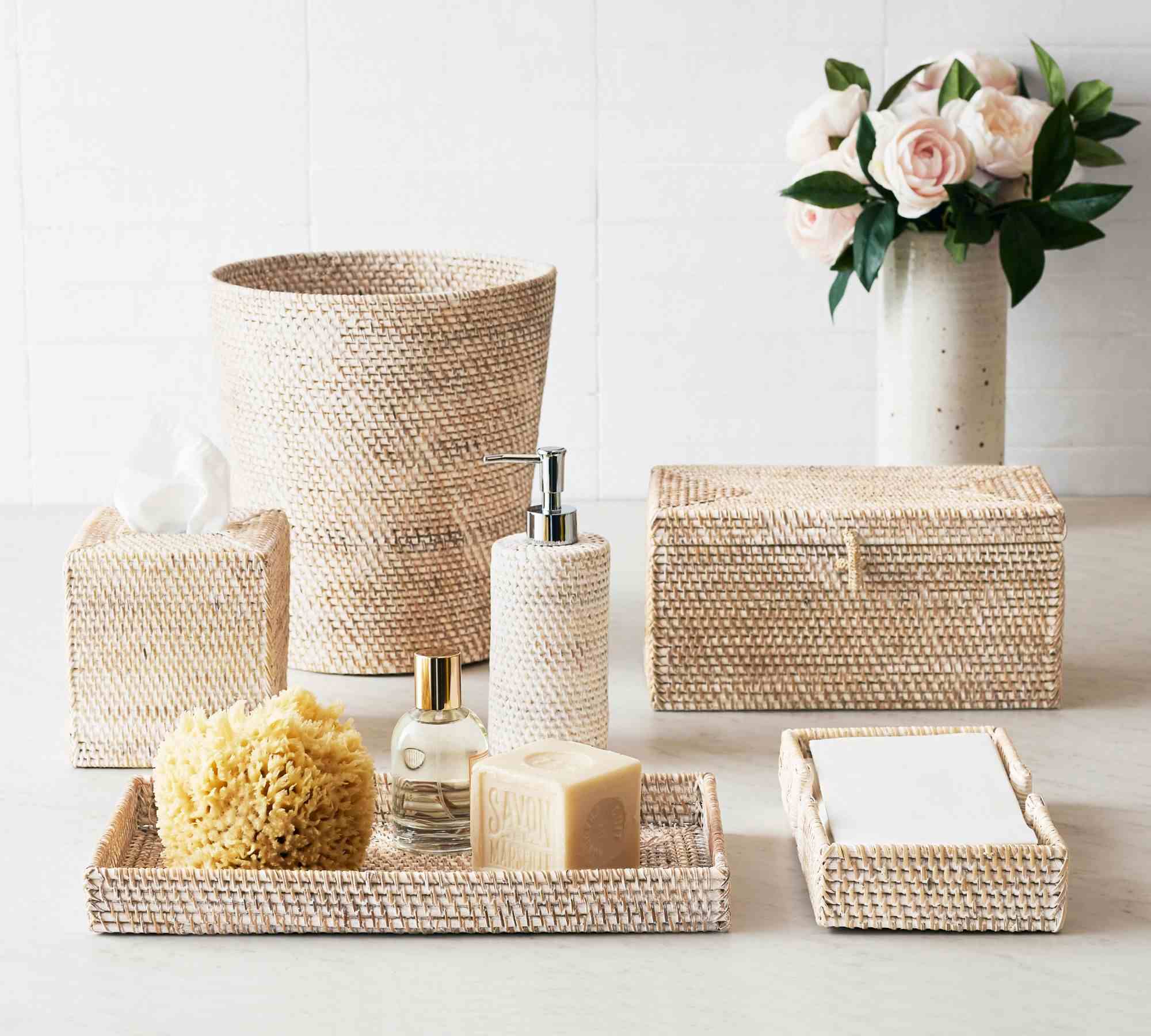 Tava Bath Accessories