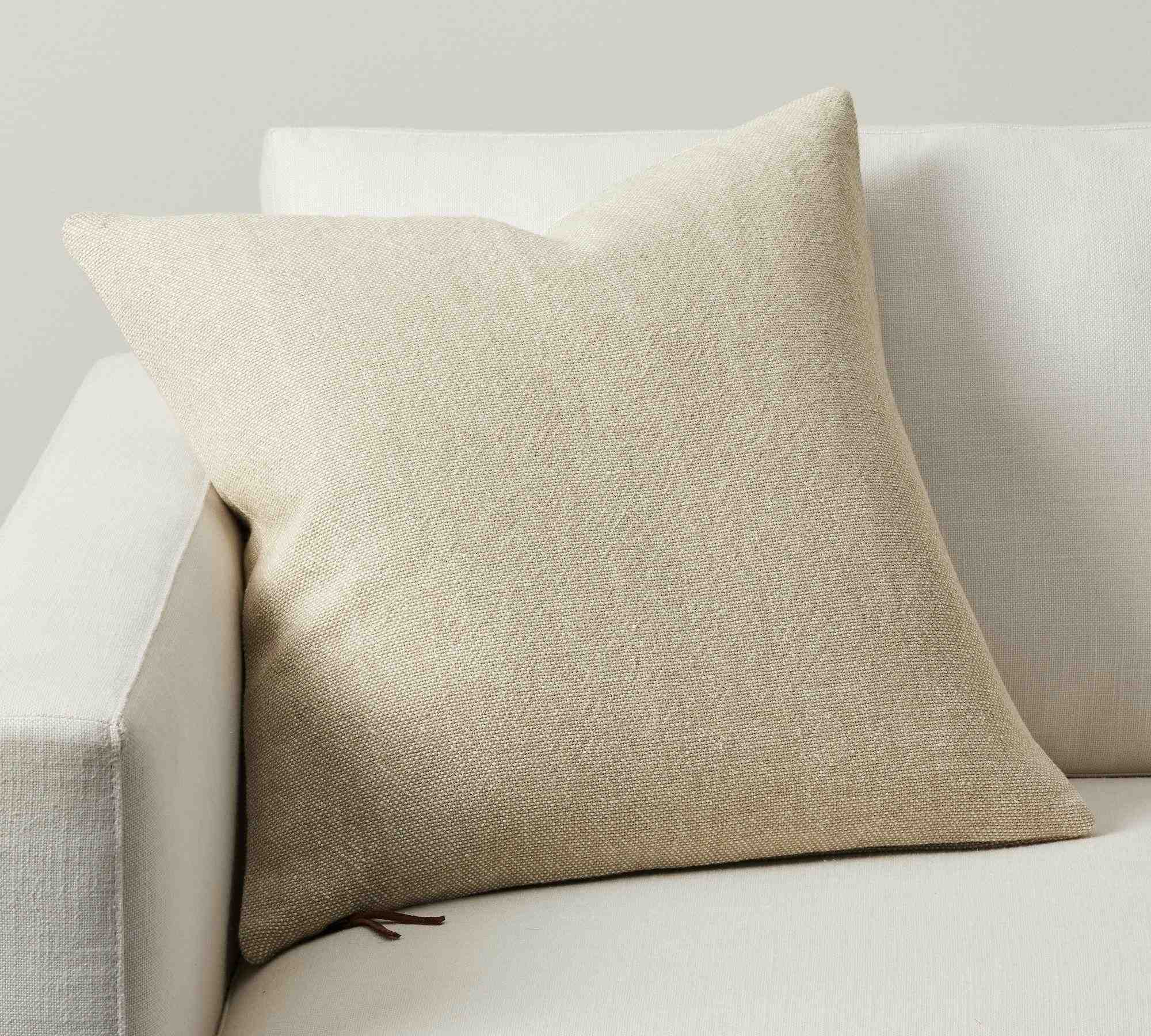 Everyday Linen Pillow Cover, 20 x 20"