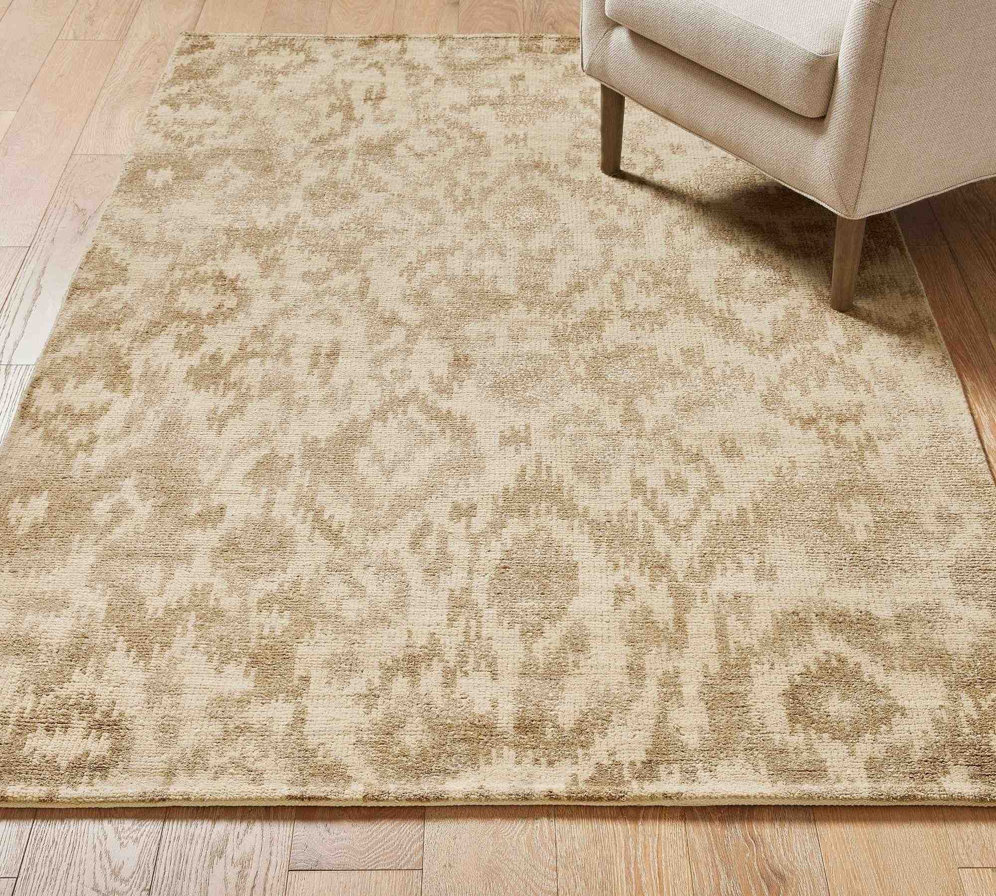 Ada Ikat Handknotted Rug