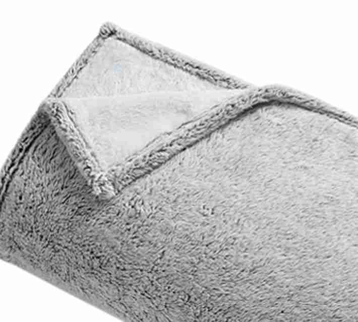 Faux Fur Cozy Blanket